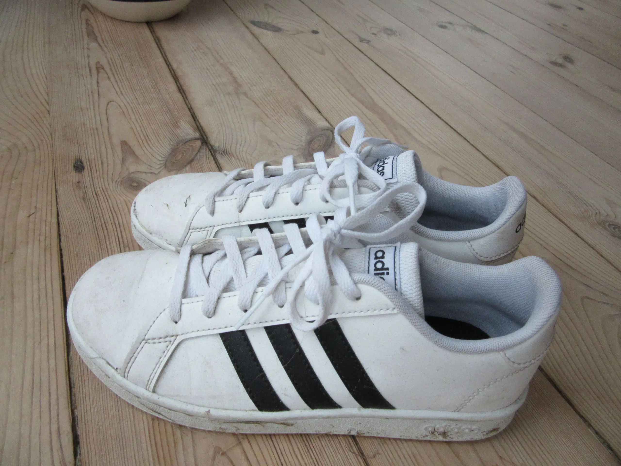 Adidas sneakers hvide str 365