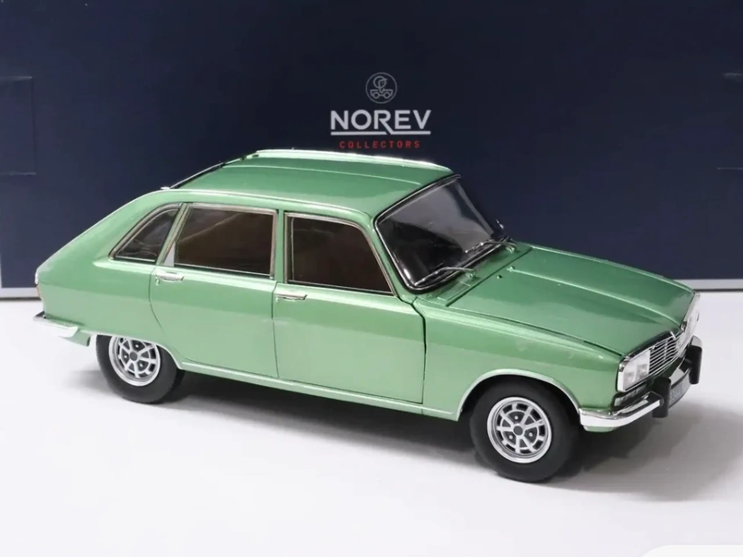 1:18 Renault 16 TX 1975