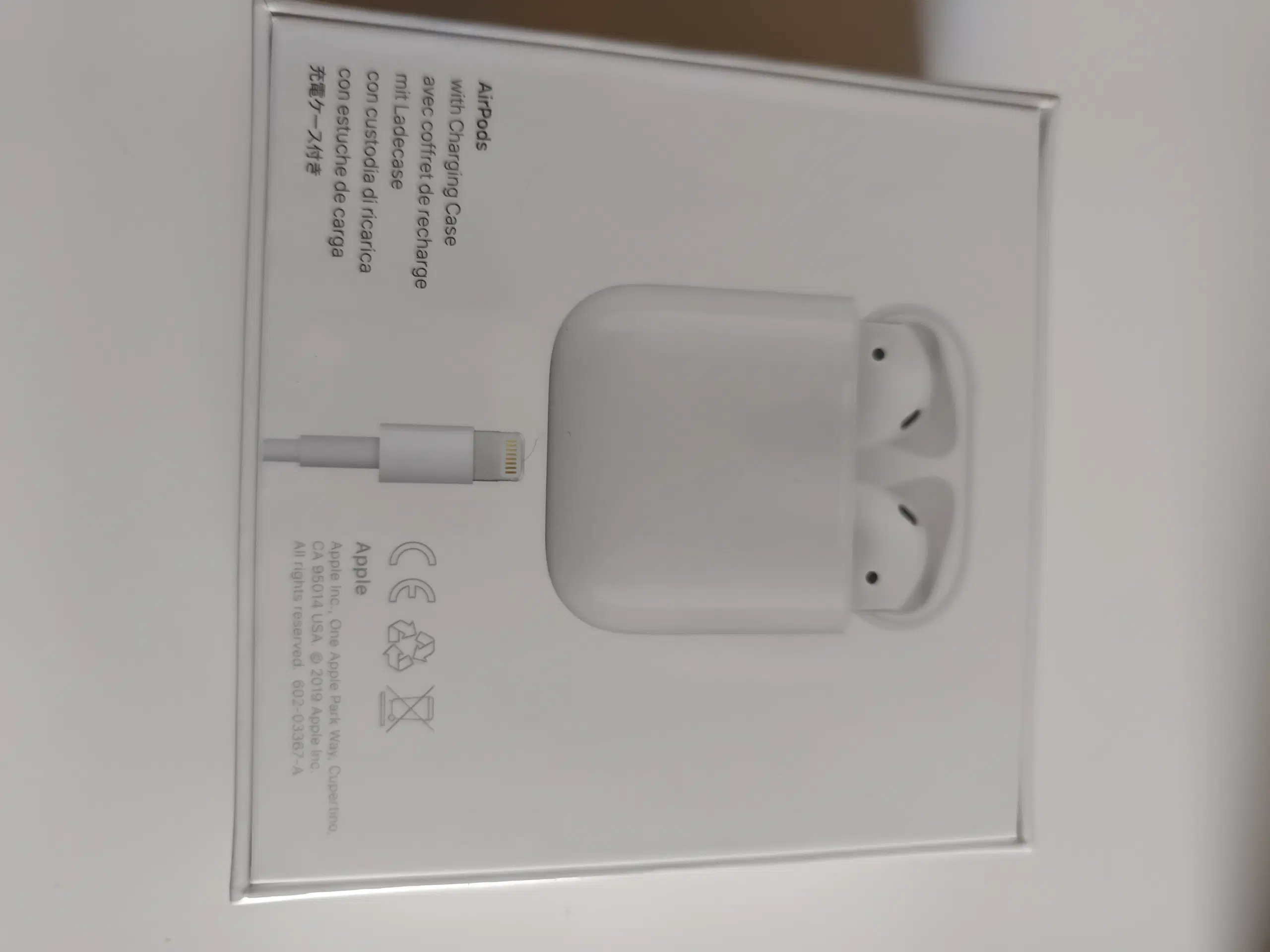 AirPods apple nye