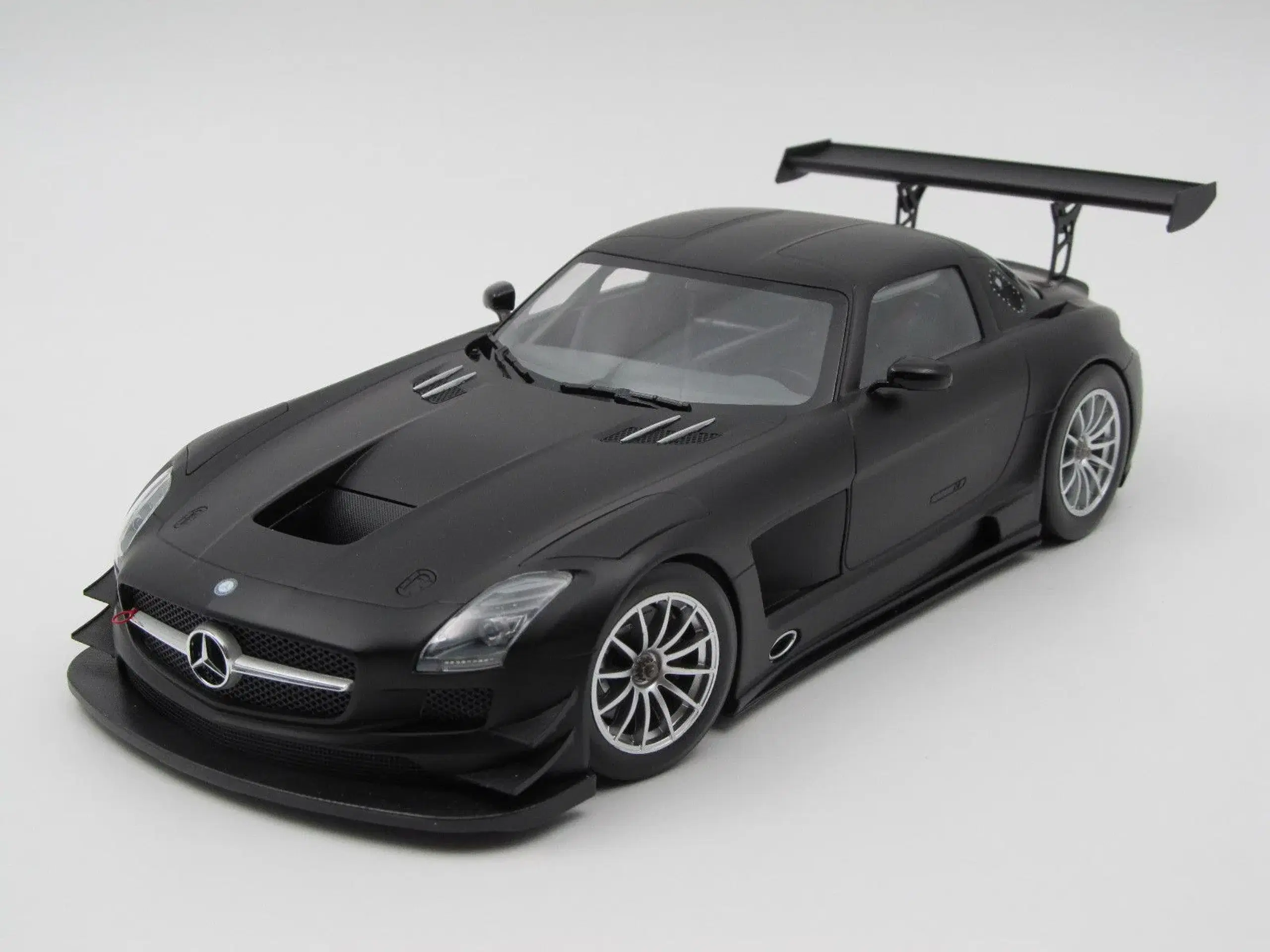 Mercedes SLS AMG GT3 1:18