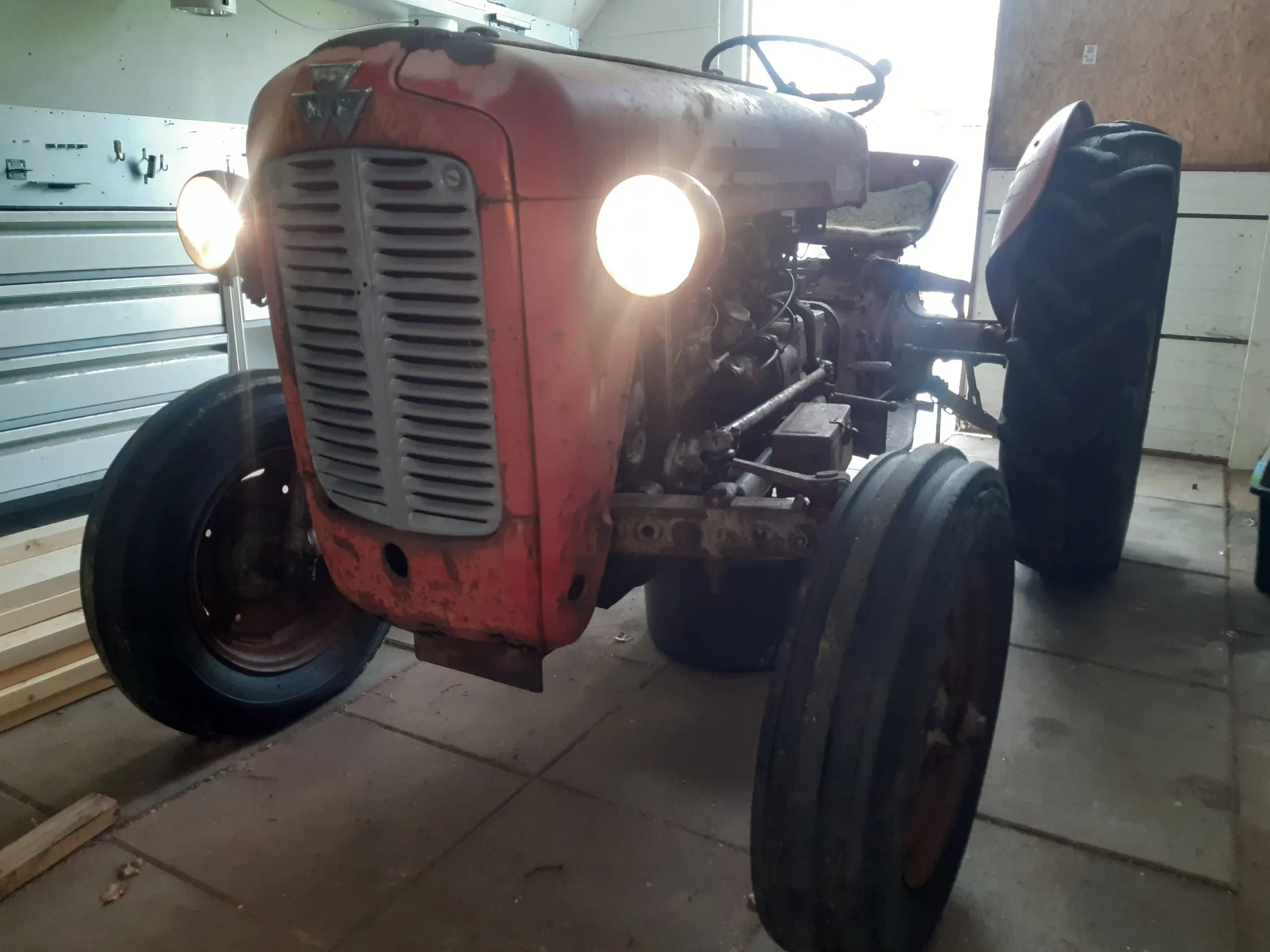 Massey Ferguson 35 benzin