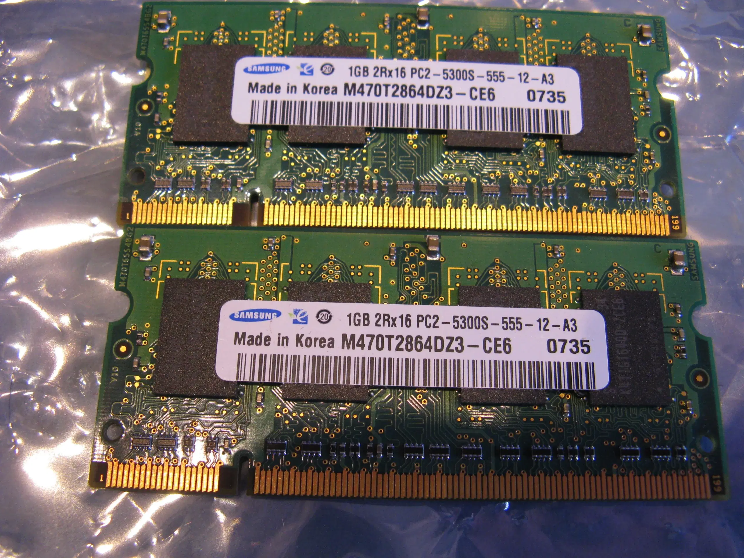 samsung 2GB DDR2 SDRAM SO DIMM 200-pin