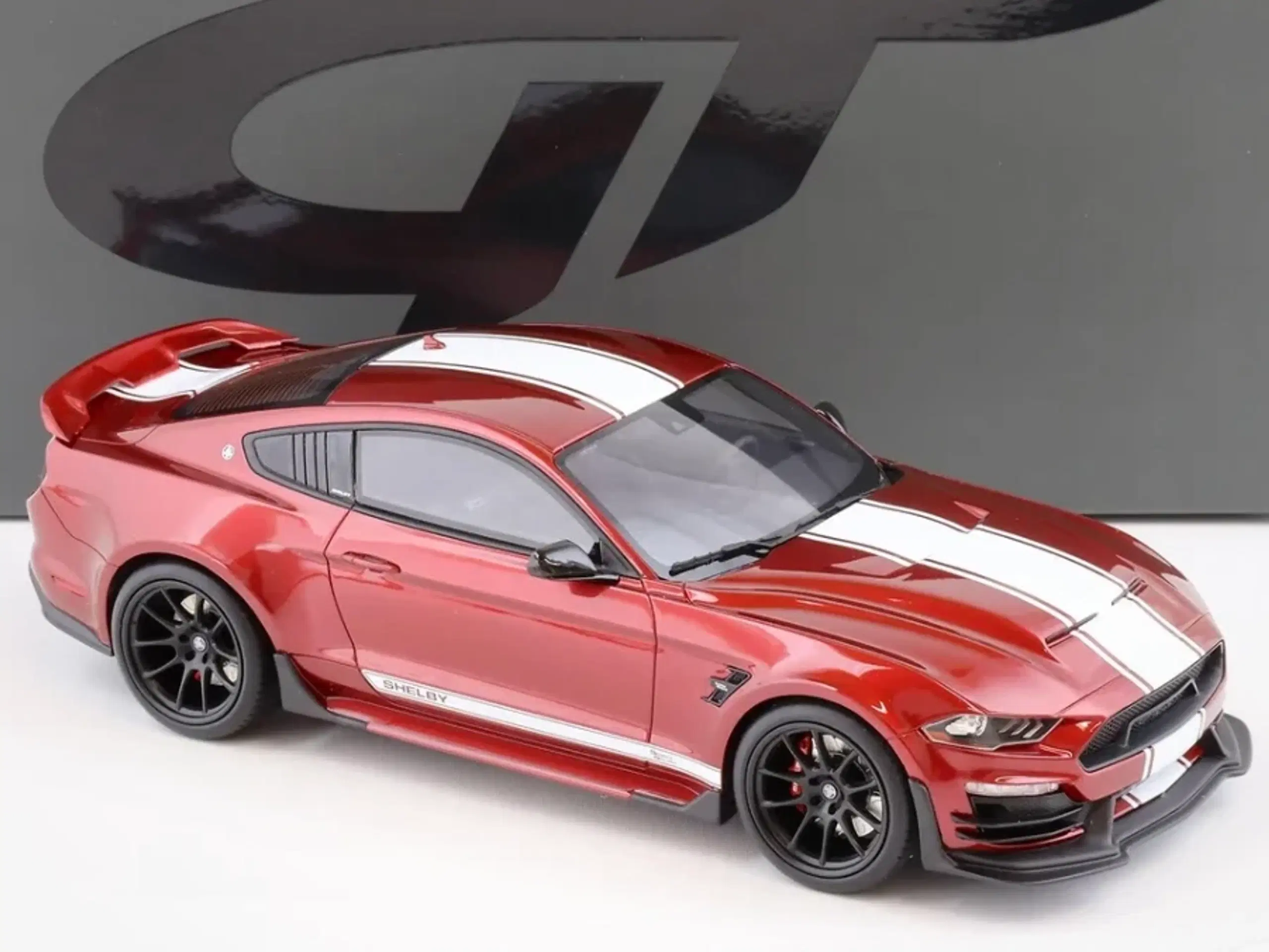 1:18 Ford Shelby Super Snake Coupe 2022