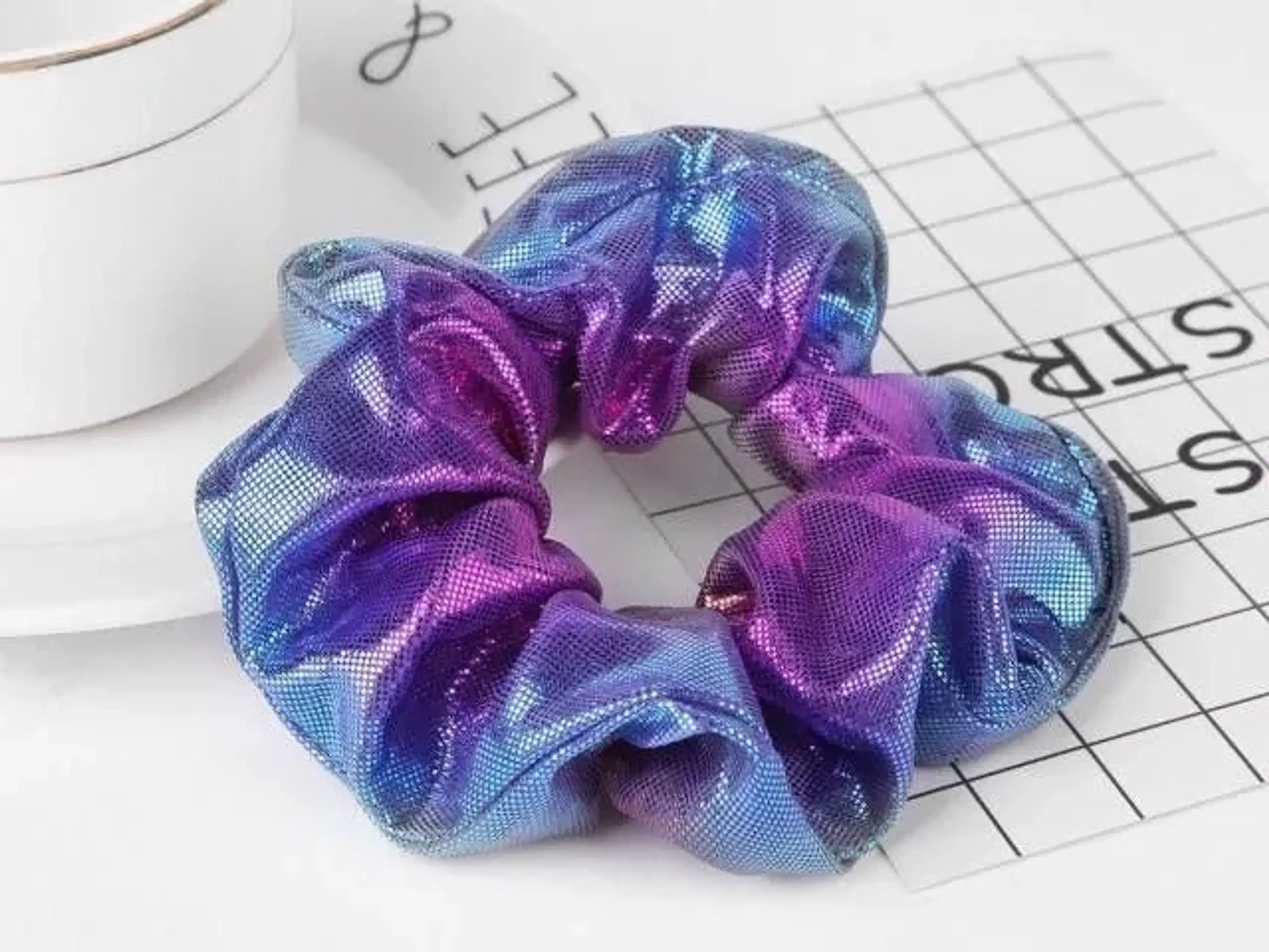 Smuk scrunchie  med glimmer-effekt