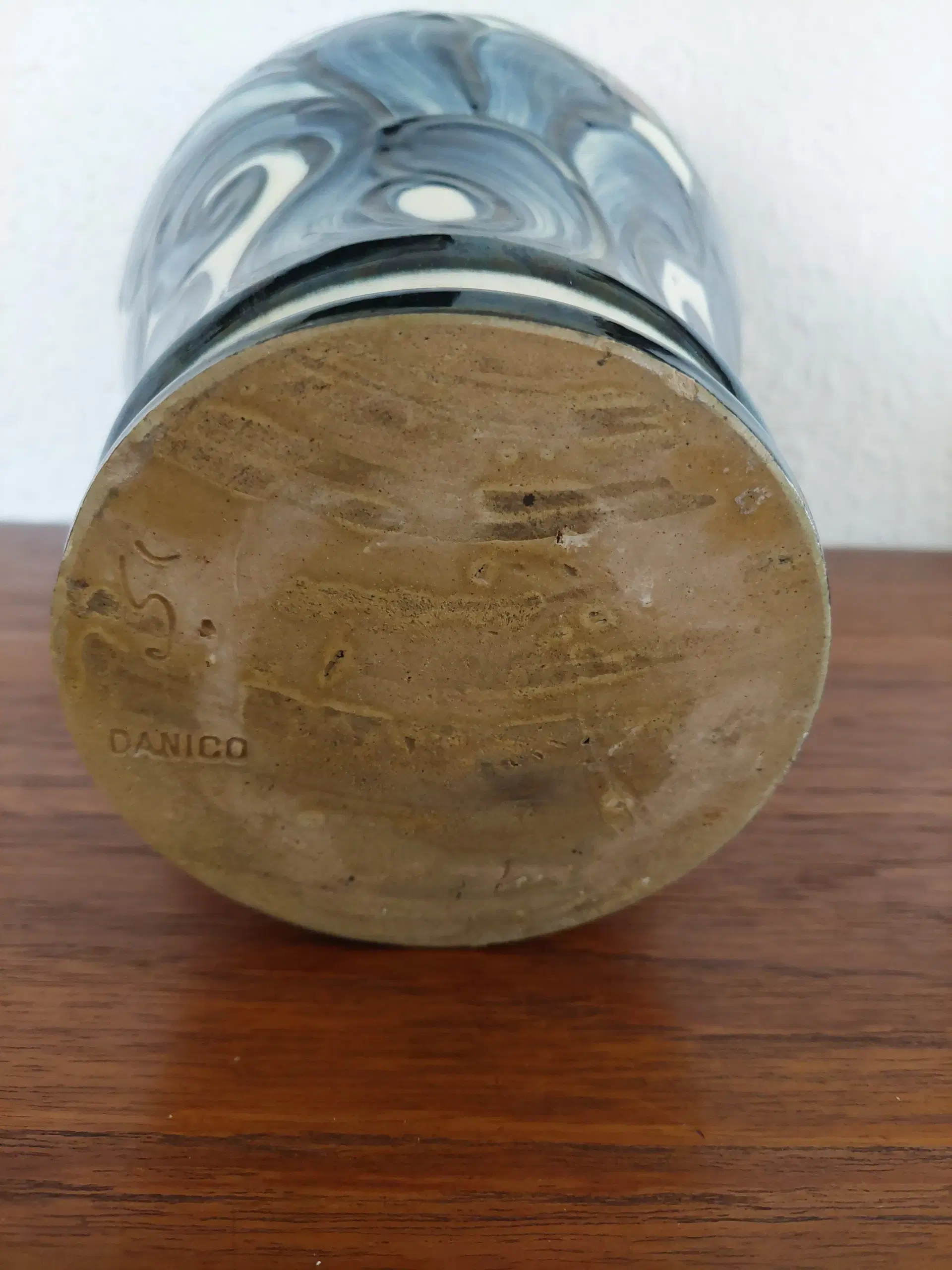 Danico vase 25 cm høj