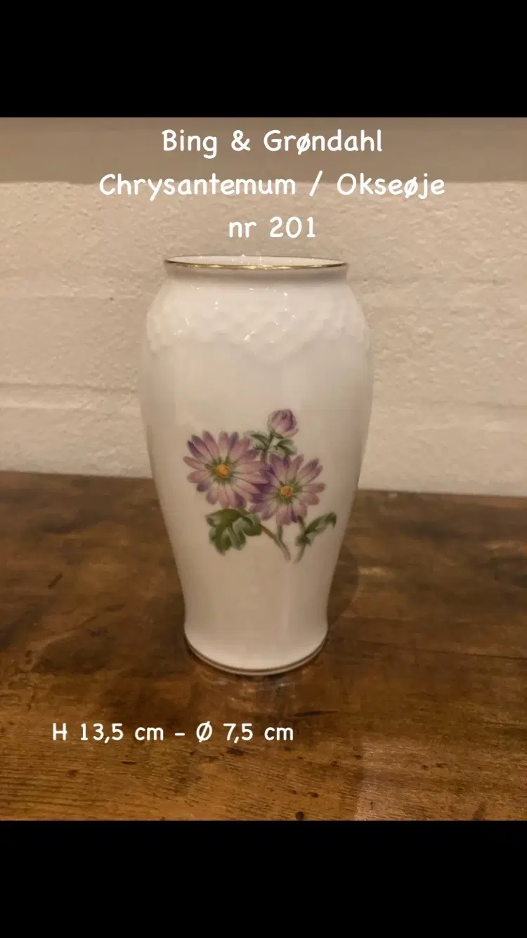 BG Chrysantemum vase
