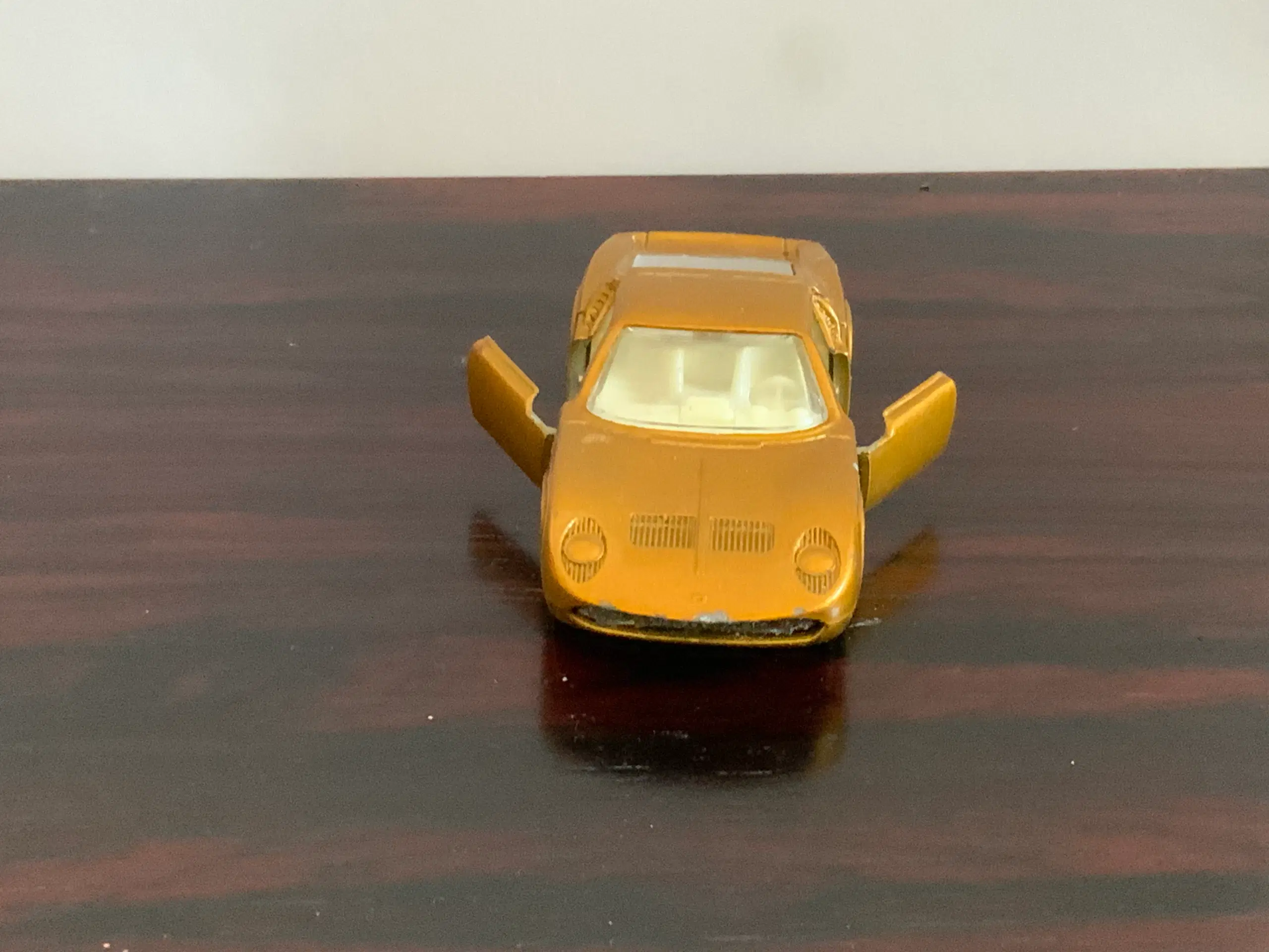 Matchbox Superfast No 33  Lamborghini Miura P400