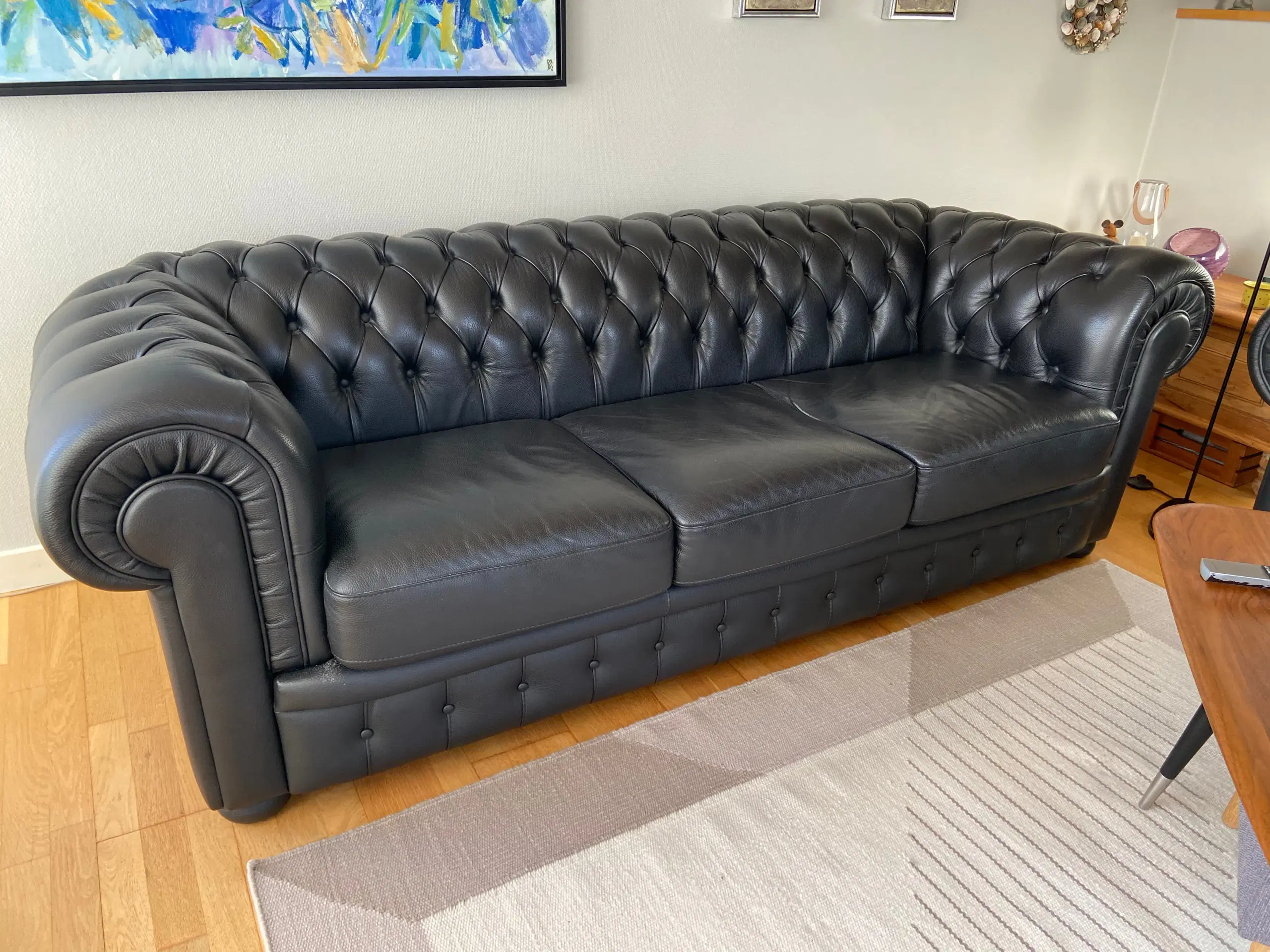 Sofa og lænestol chesterfield stil