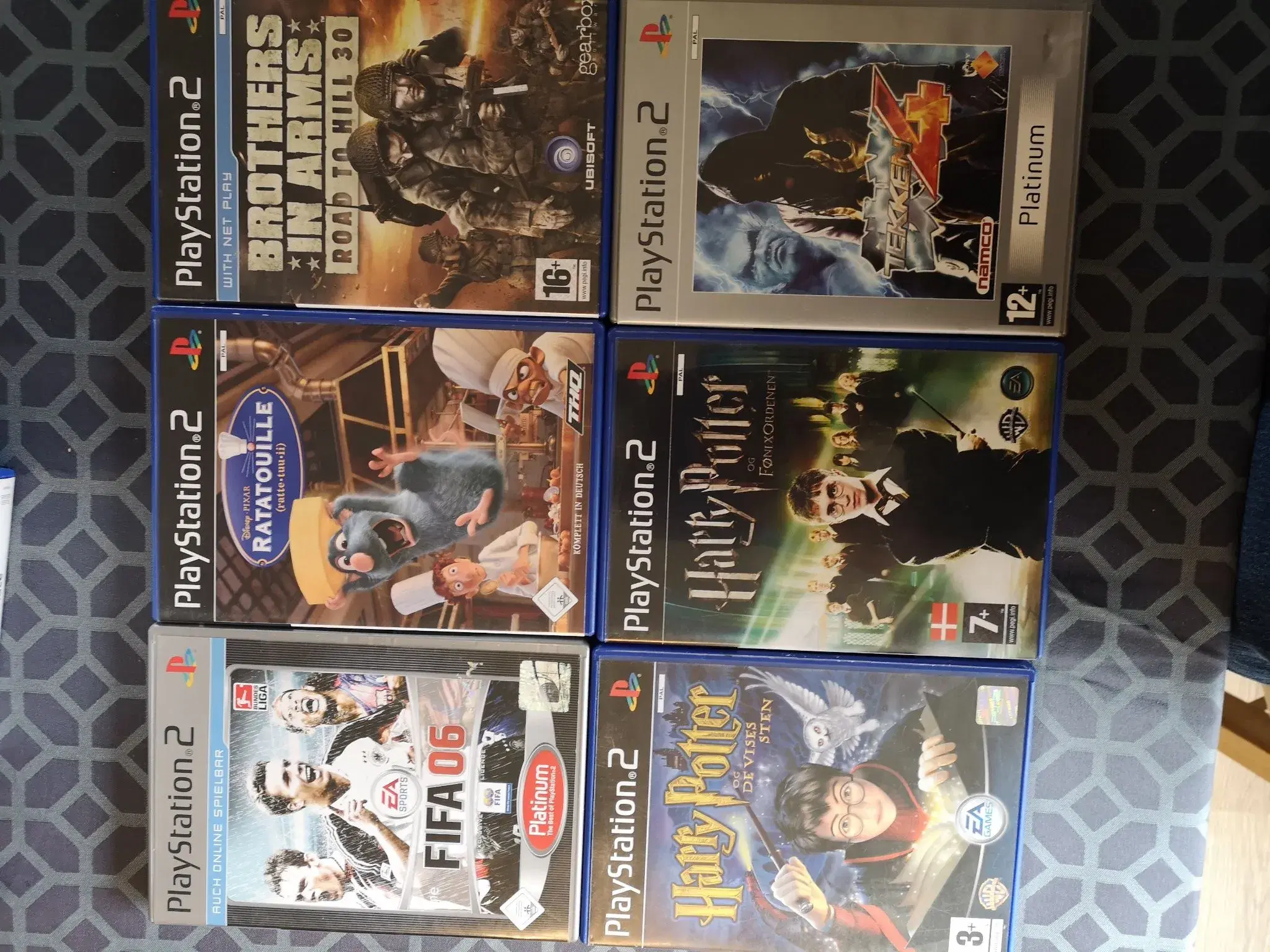 24 fede ps2 spil (30-80kr pr spil)