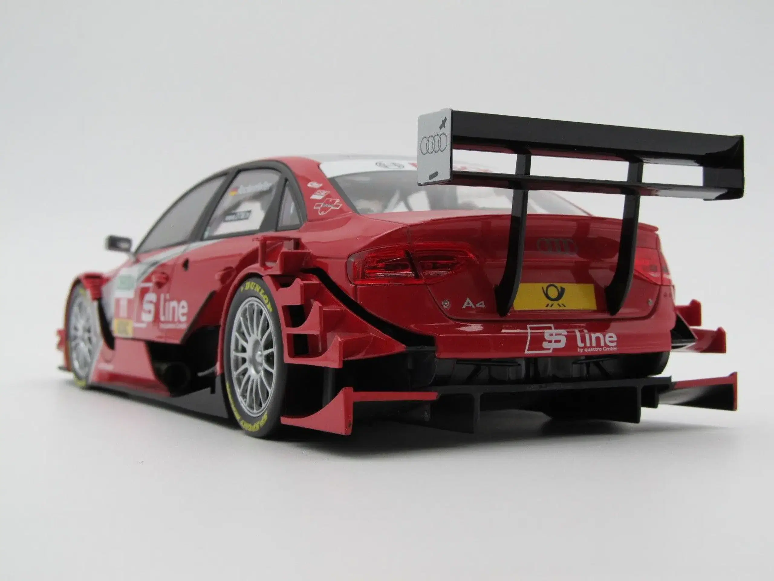 2009 Audi A4 DTM S-Line #11 DTM - 1:18