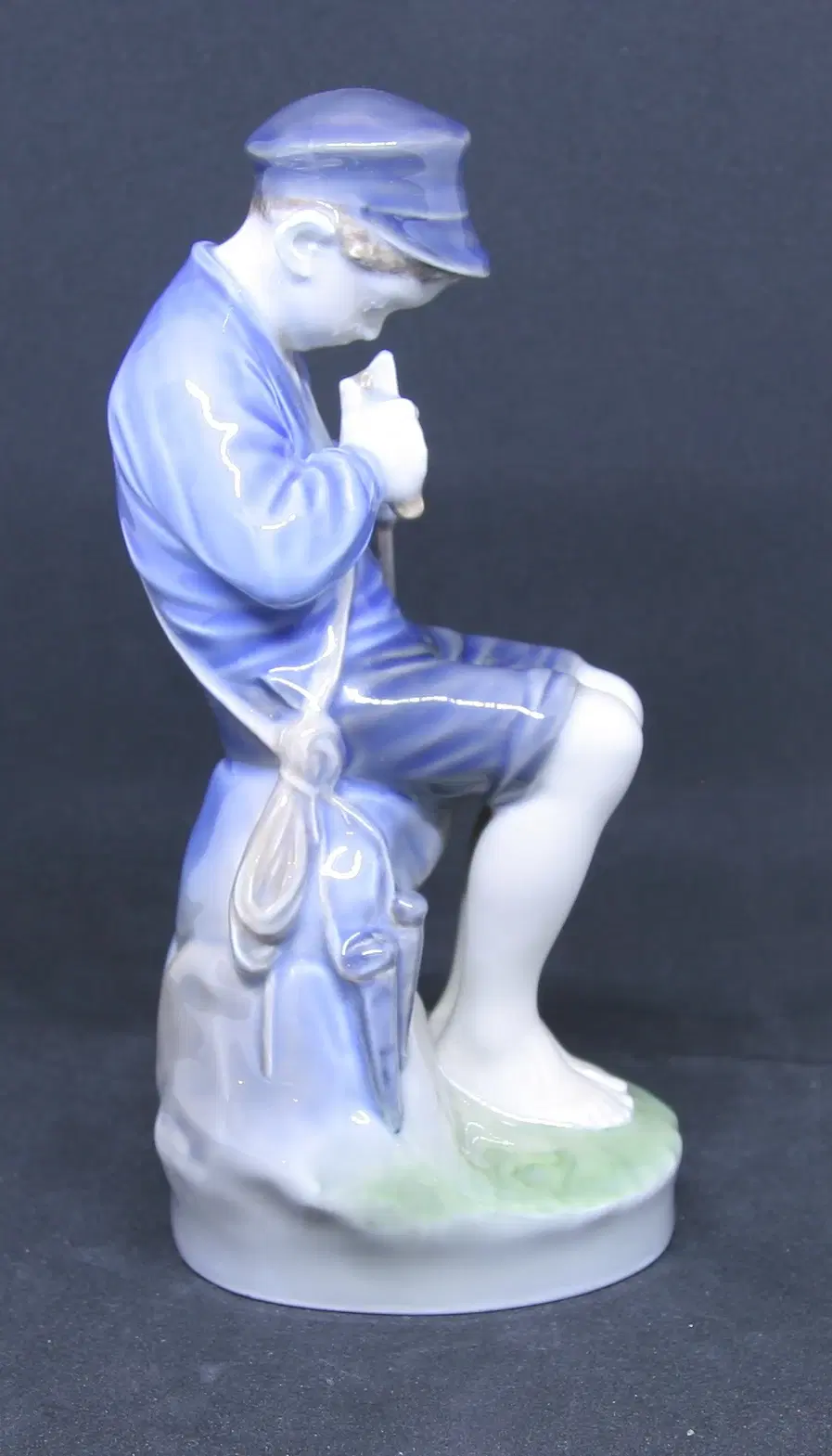 Royal Copenhagen Porcelænsfigur vogterdreng