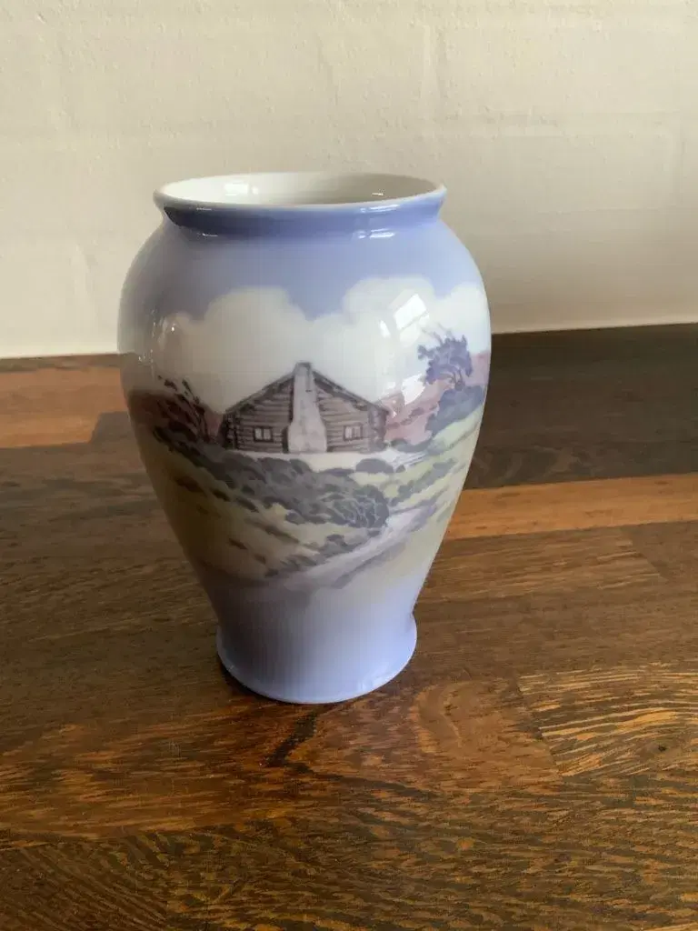 Royal Copenhagen vase