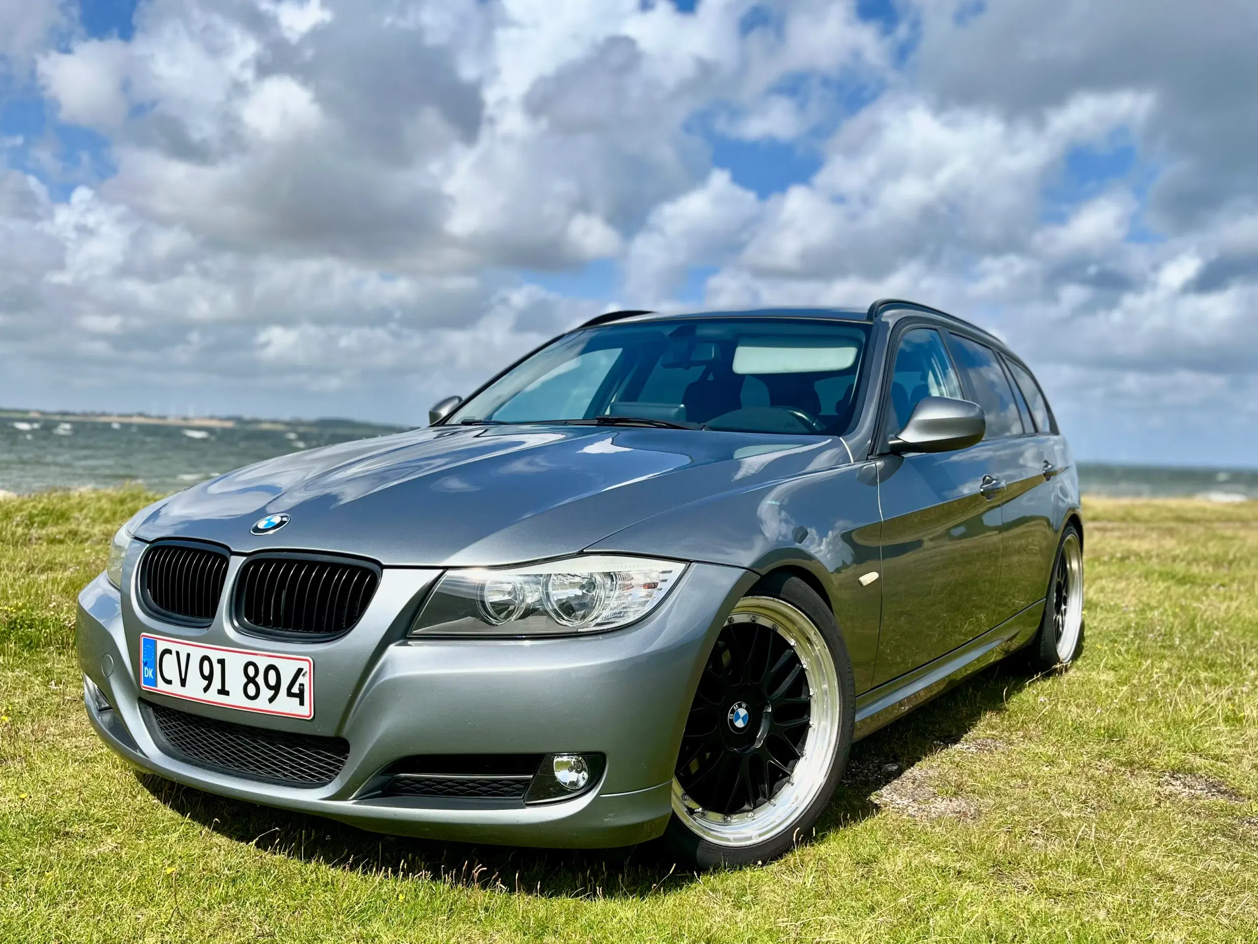 BMW E91 LCI 320D