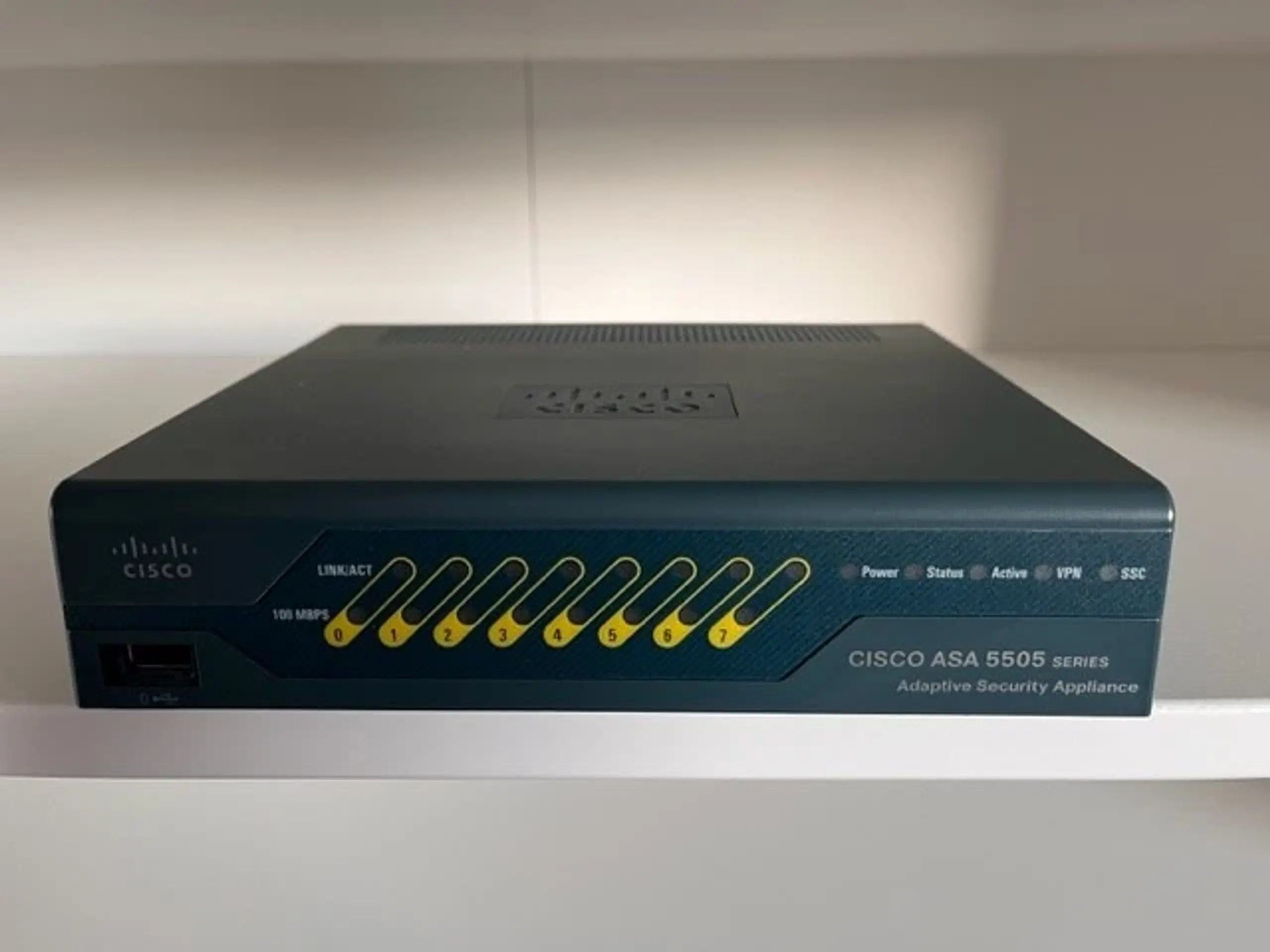 CISCO ASA 5505 Firewall switch