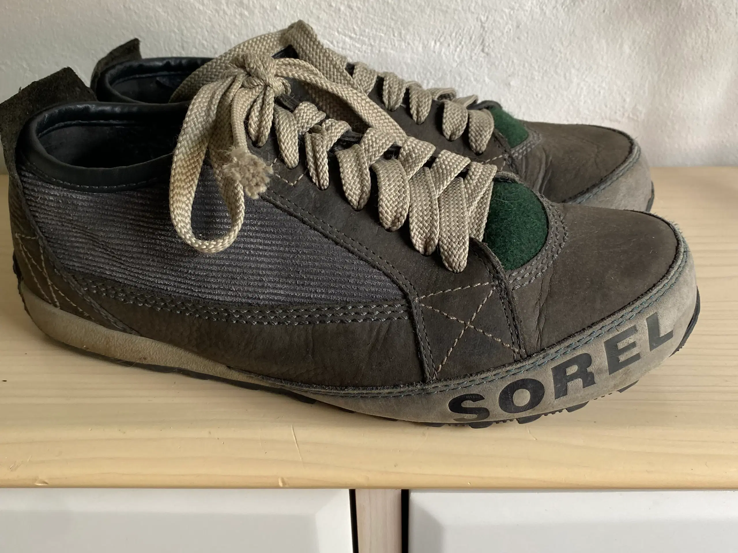 Sorel sneakers