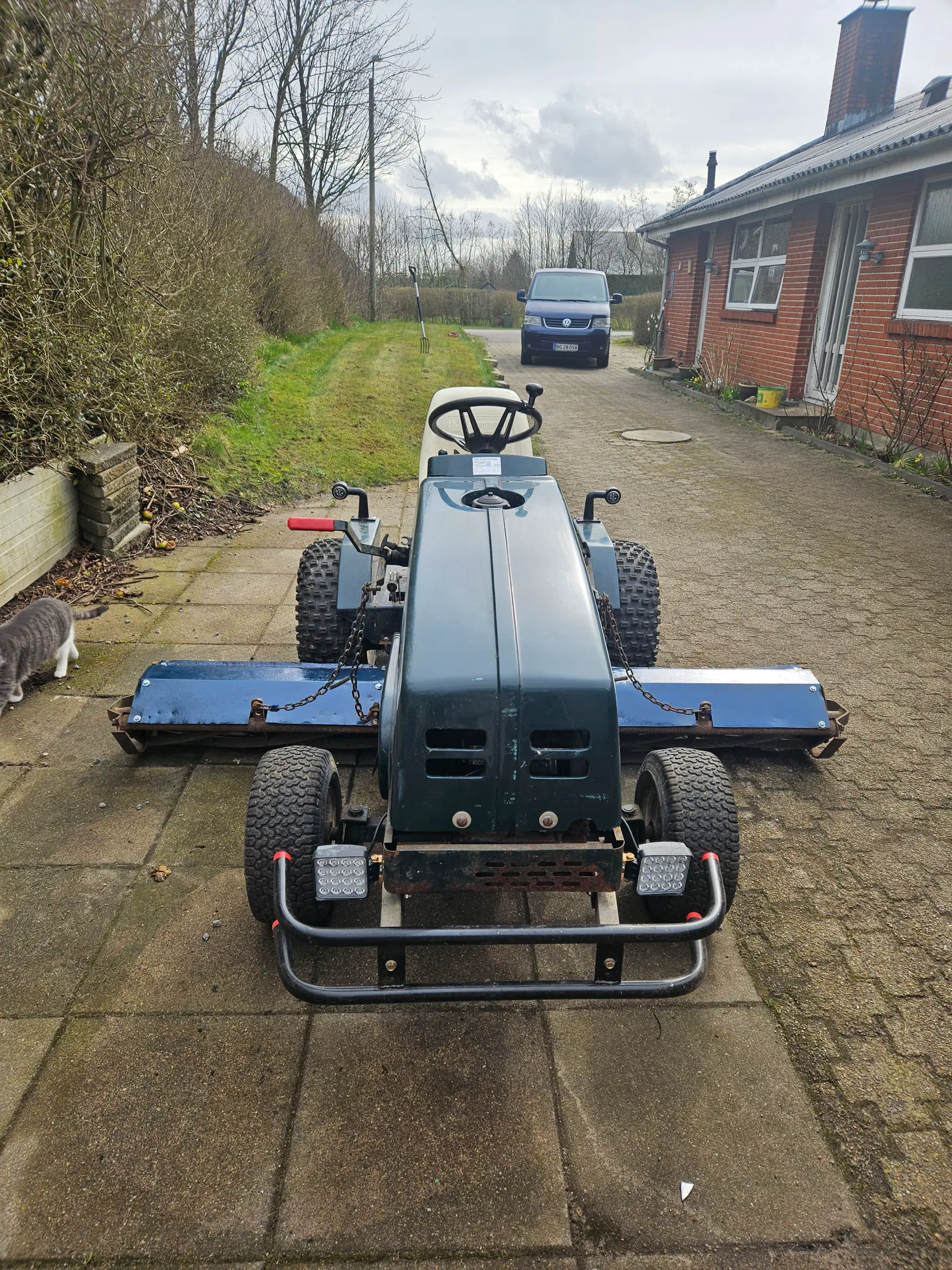 national 8400 plæne tractor