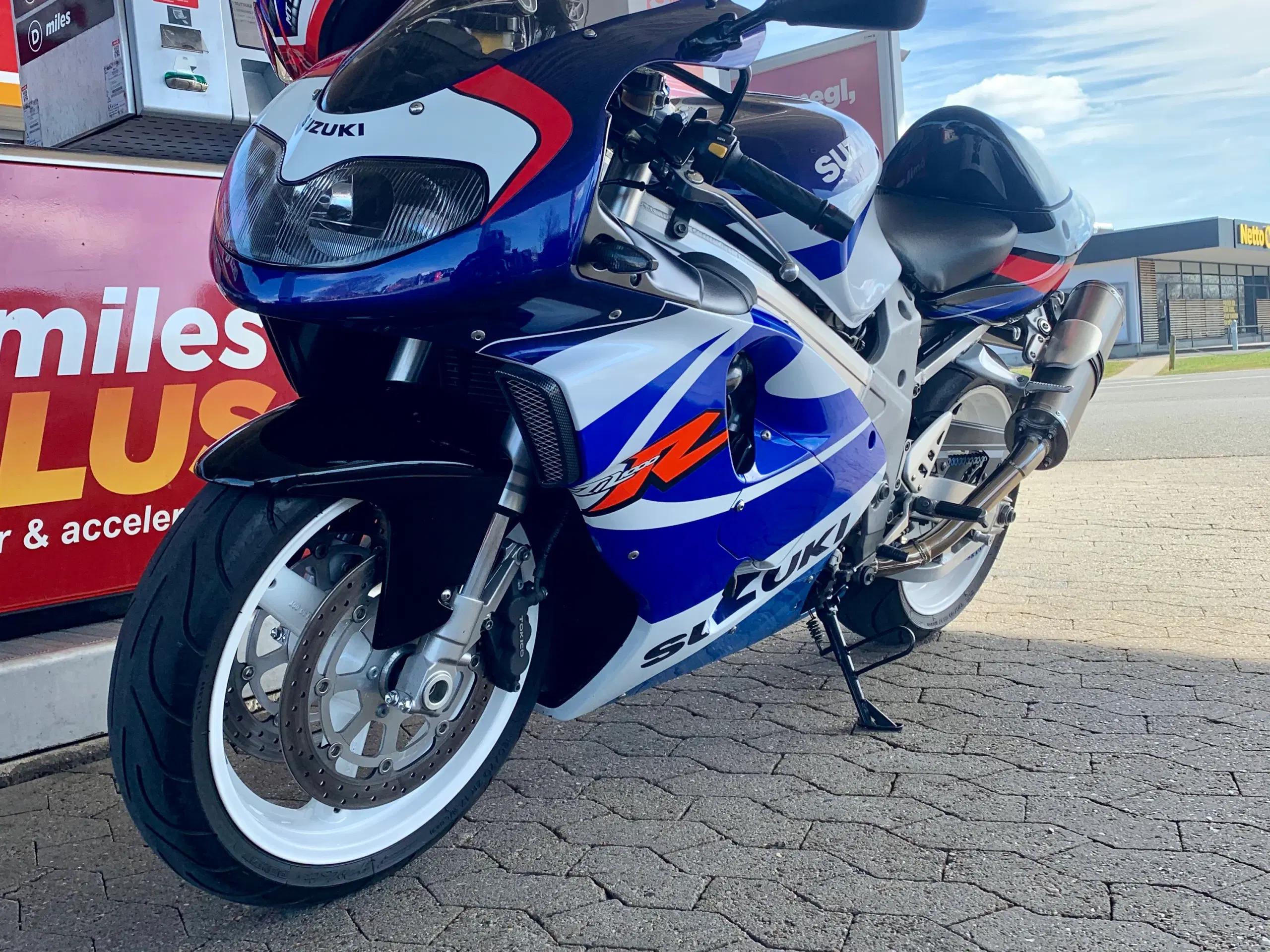 Suzuki TL1000R