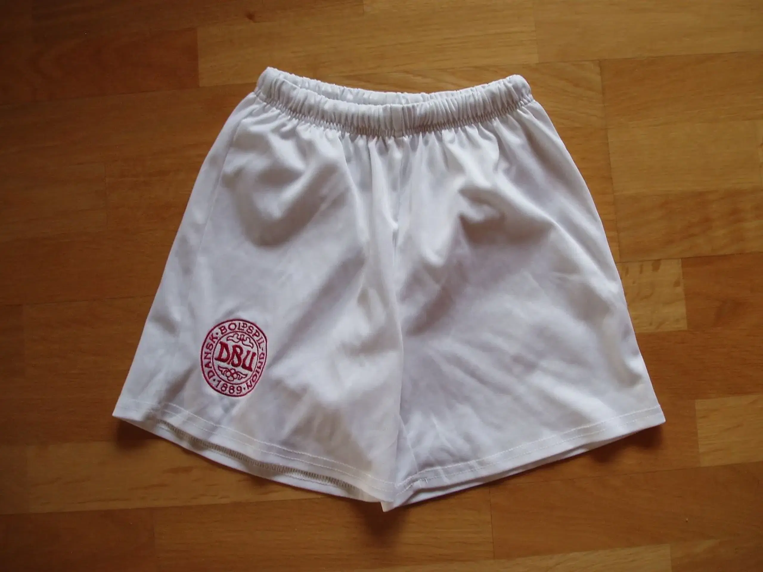 DBU shorts str 116