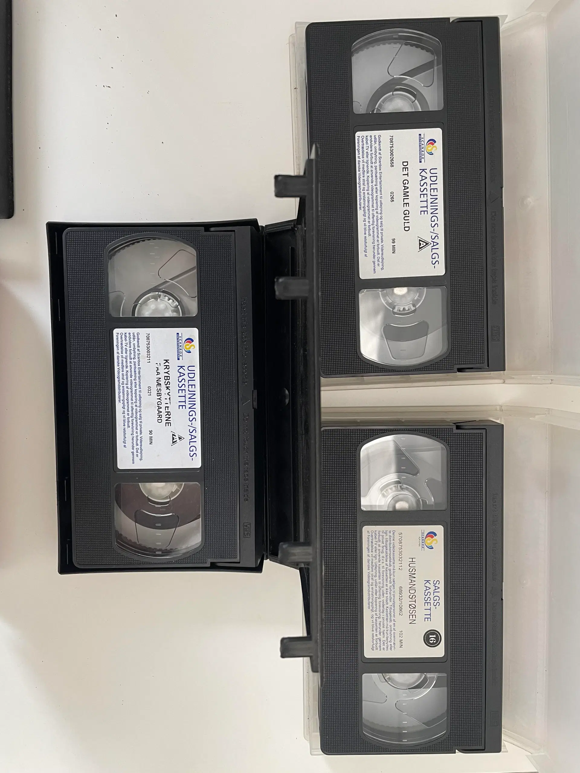 VHS bånd gamle danske 3 stk været til udlejning