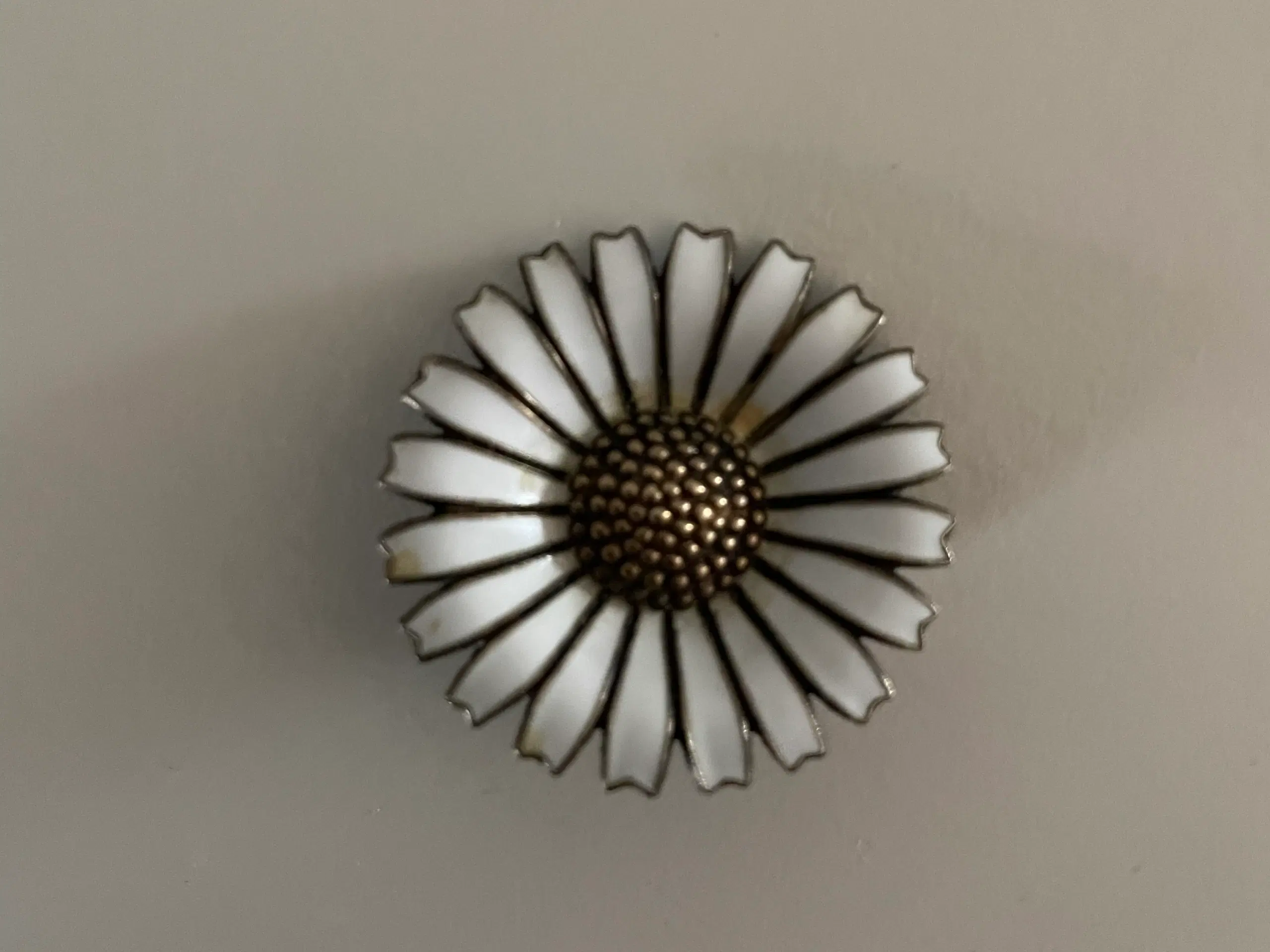 Marguerit-broche