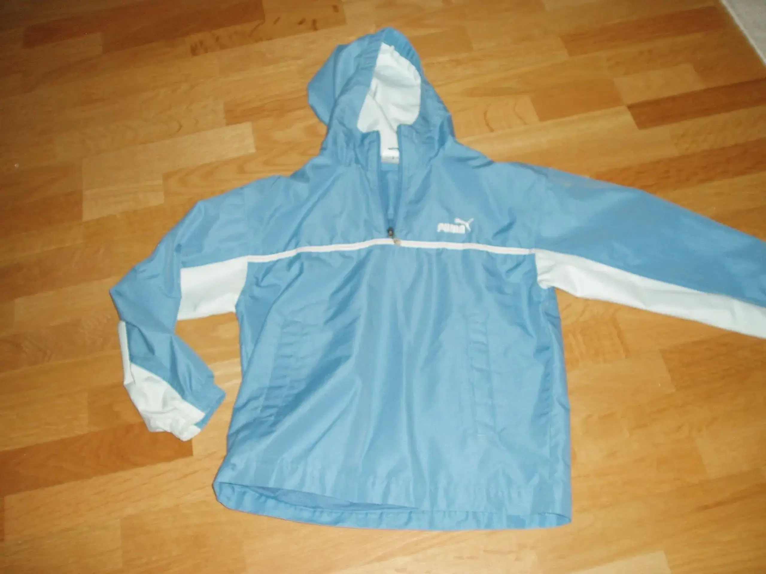 Puma anorak str 10/140