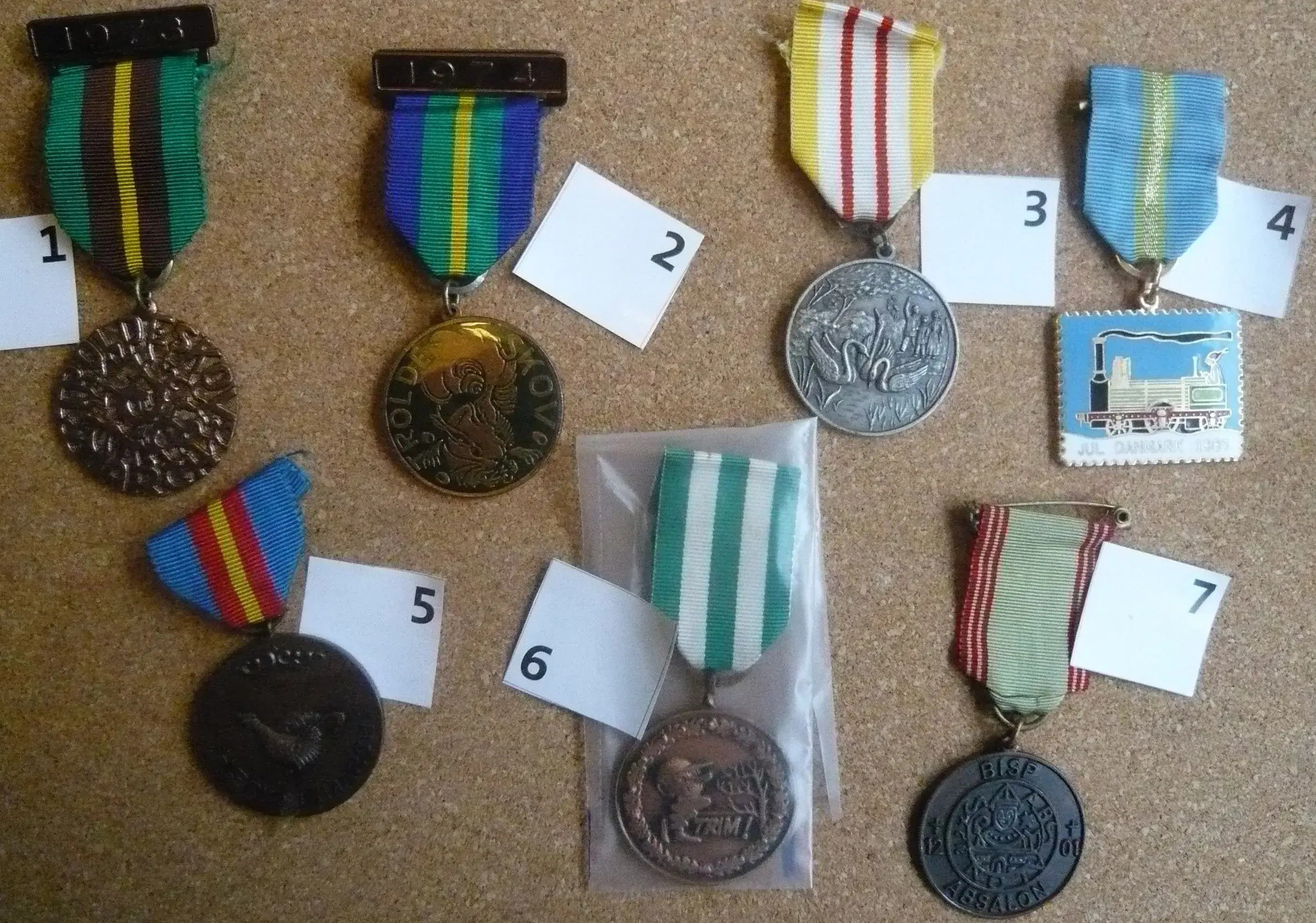 Diverse medaljer (10)