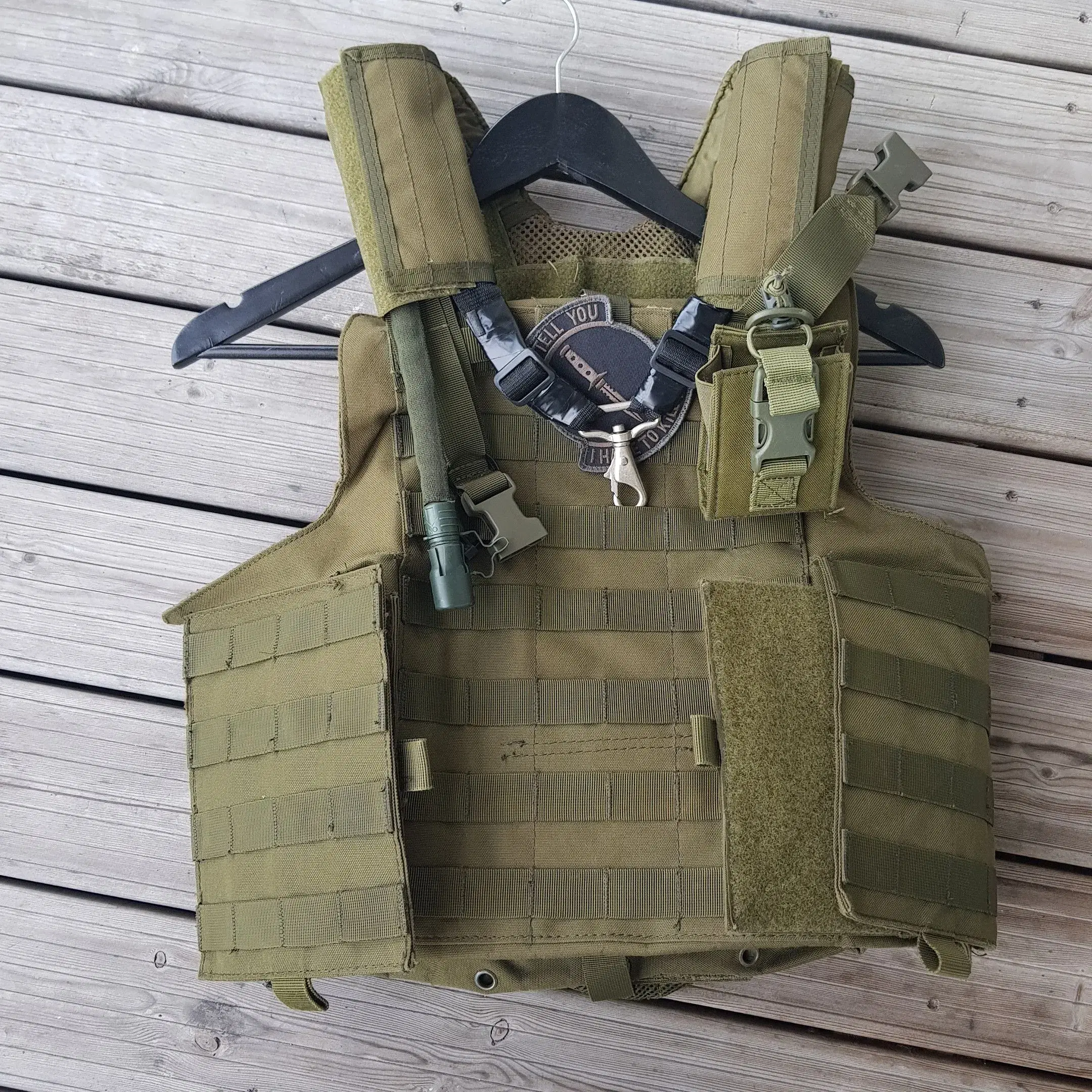 taktisk molle vest