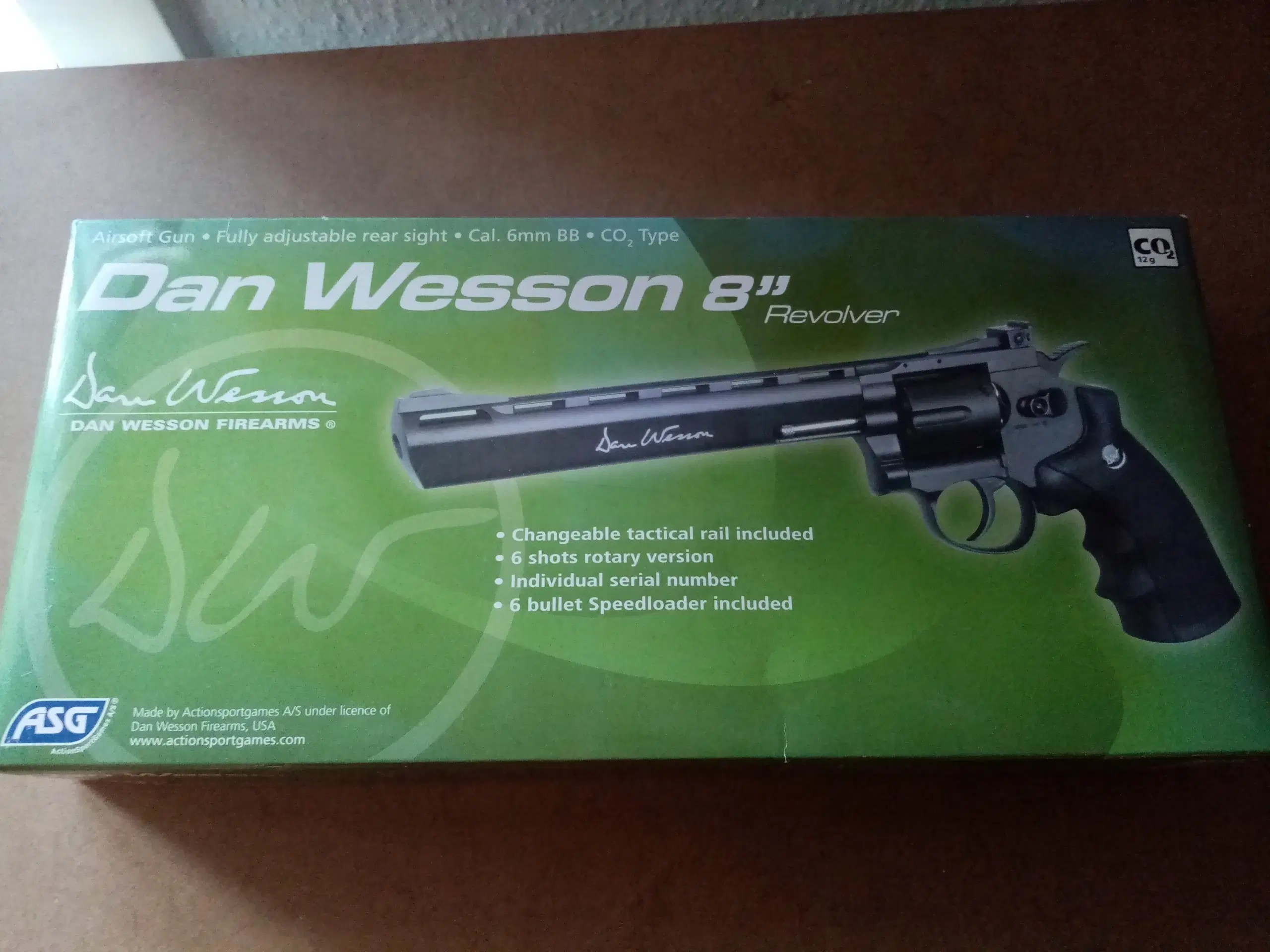 dan wesson  8