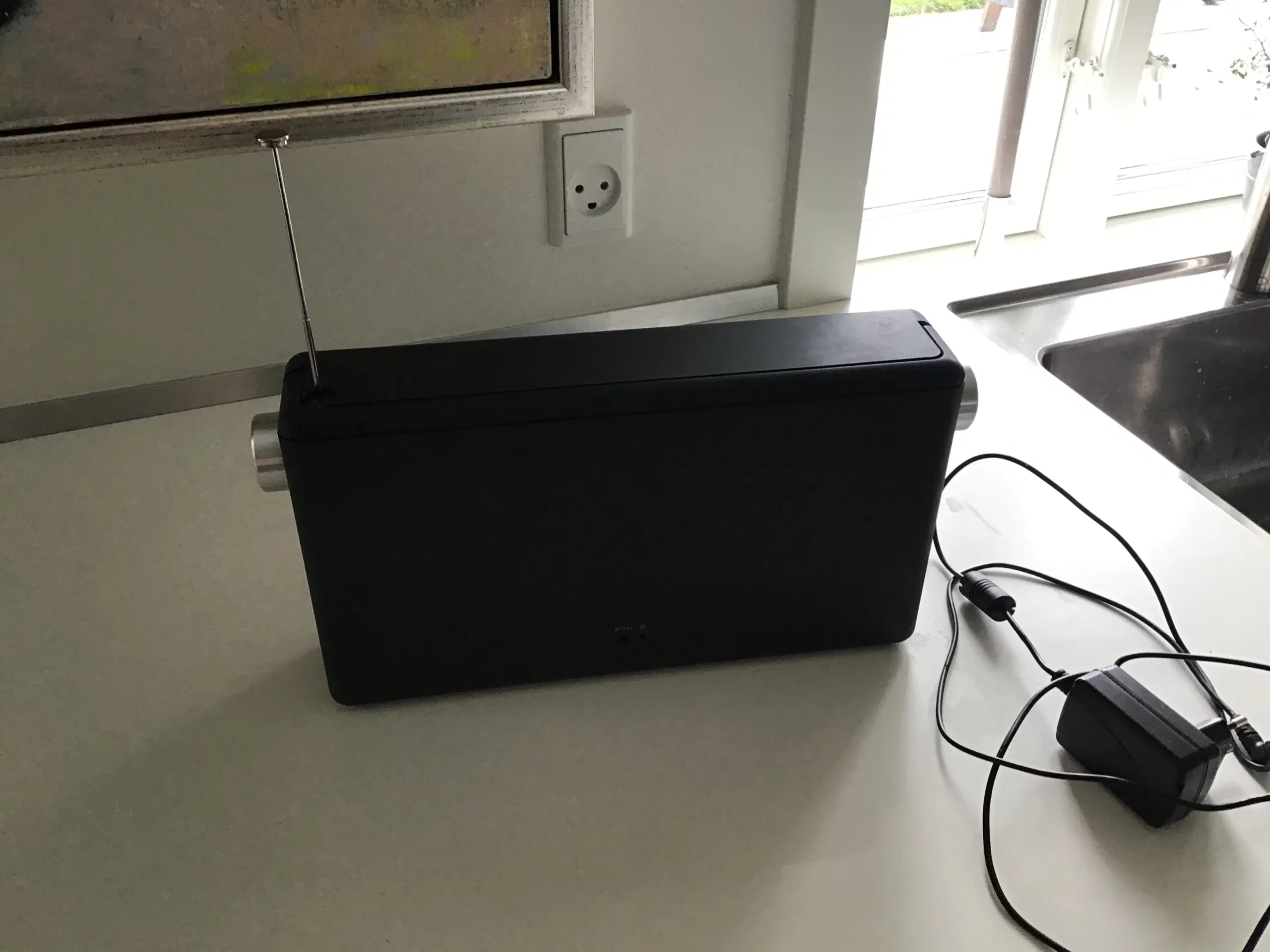 DAB radio GENEVA