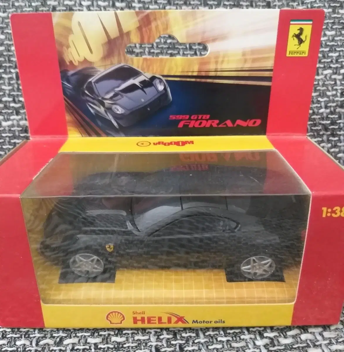 Modelbil Ferrari skala 1:38