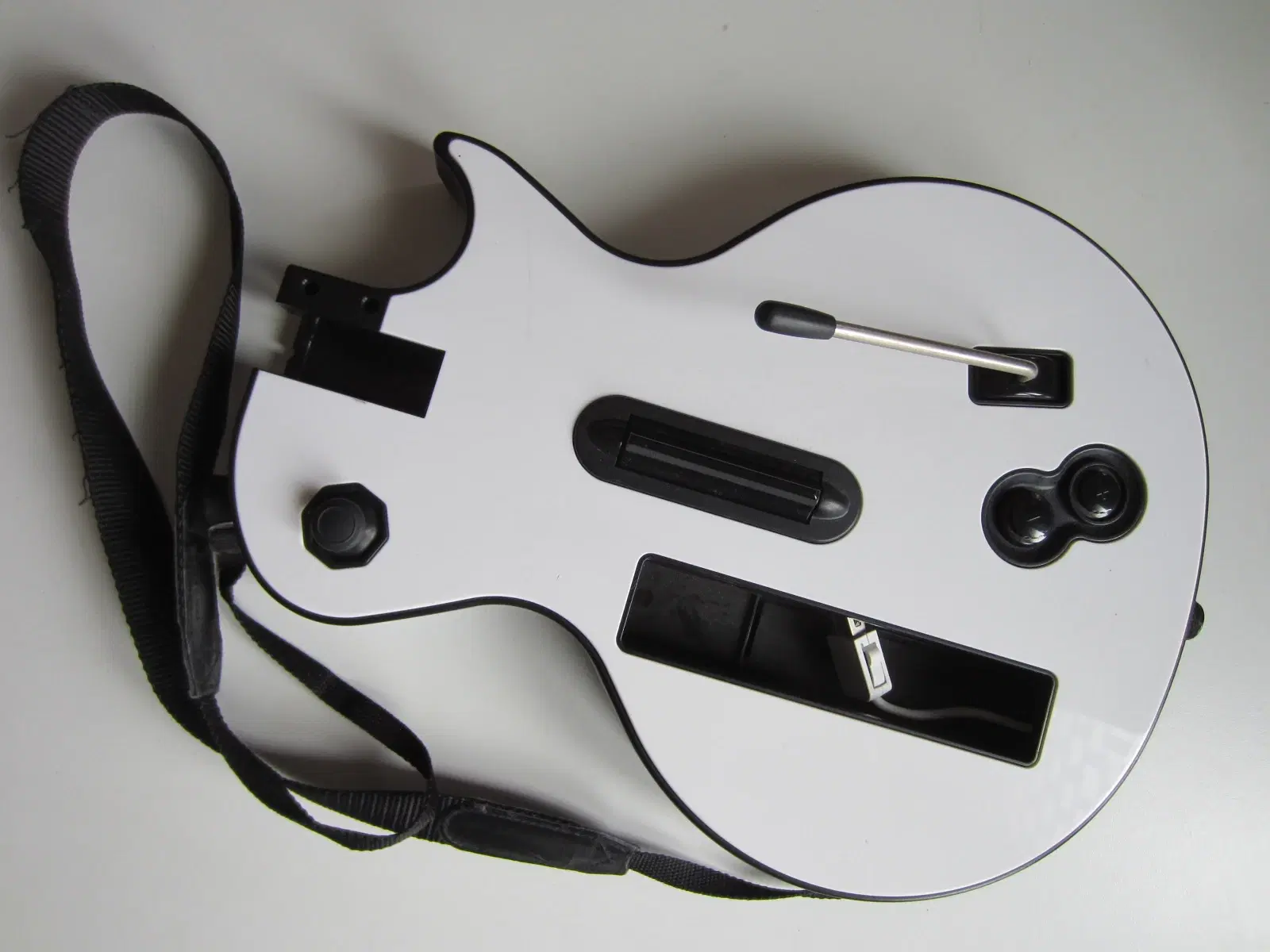 Guitar Hero Wii Controller med rem mem