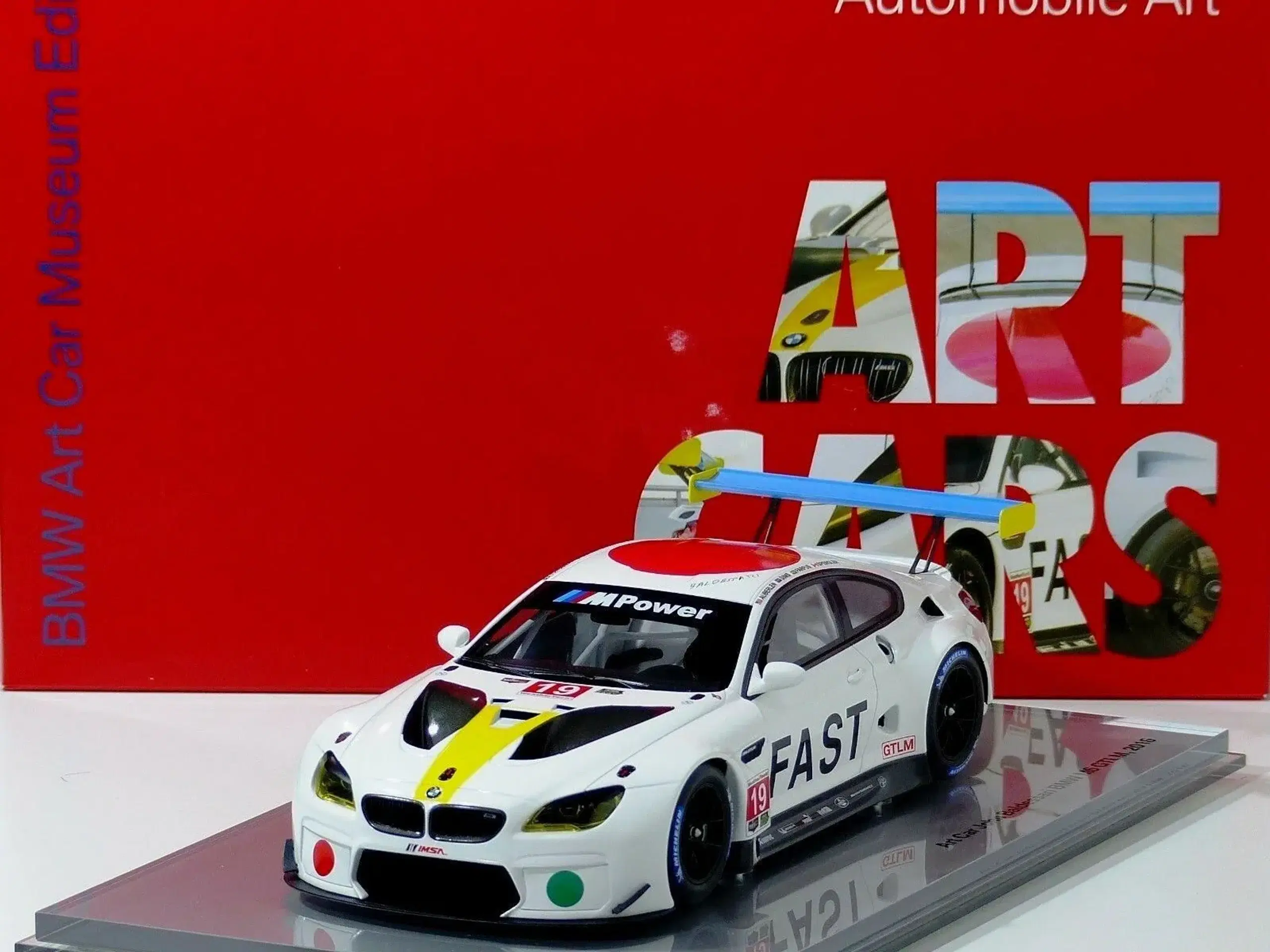 2016 BMW M6 GTLM Artcar 1:18  Producent: KYOSHO