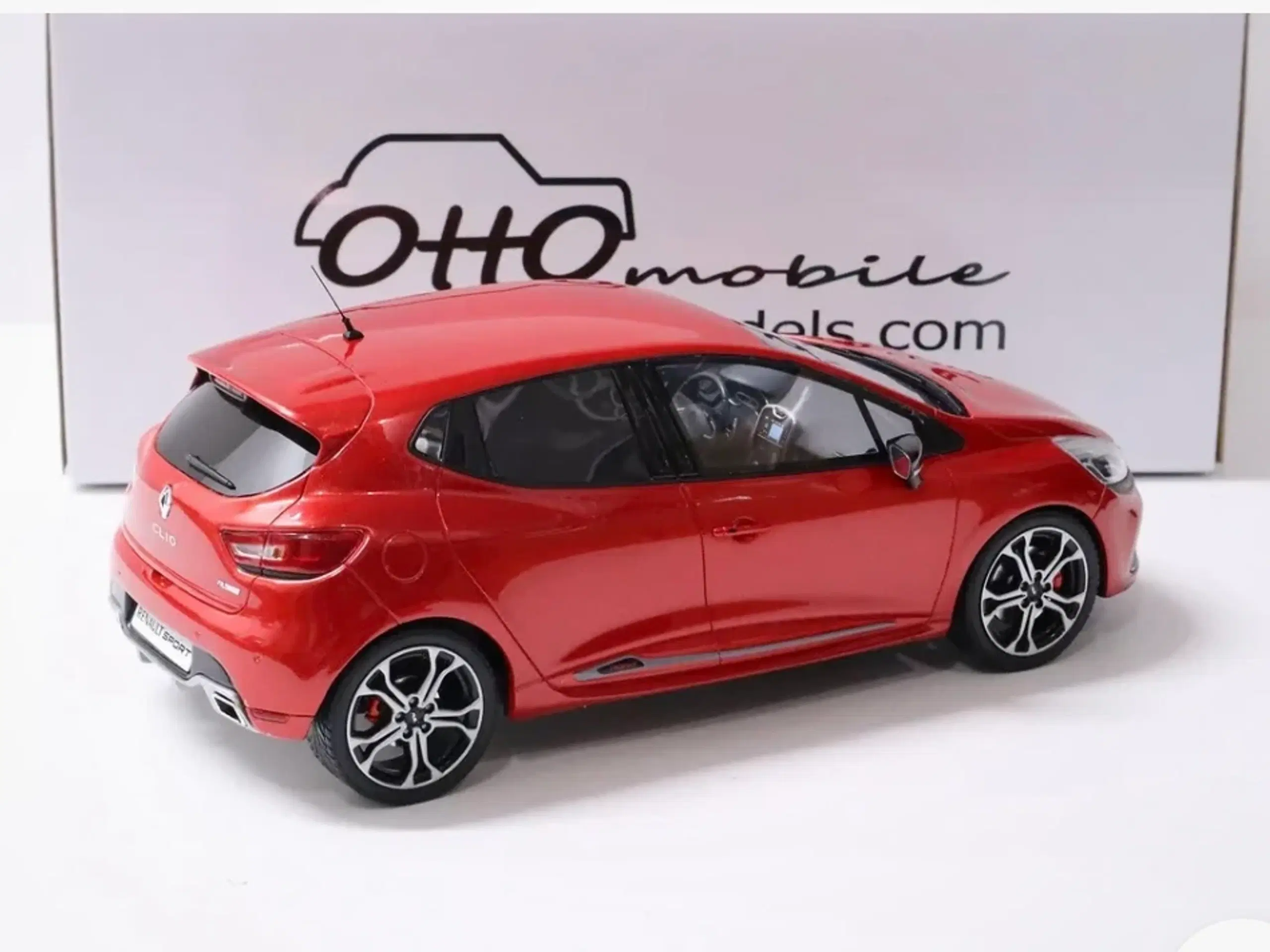 1:18 Renault Clio4 RS Trophy 220 CDC 2016