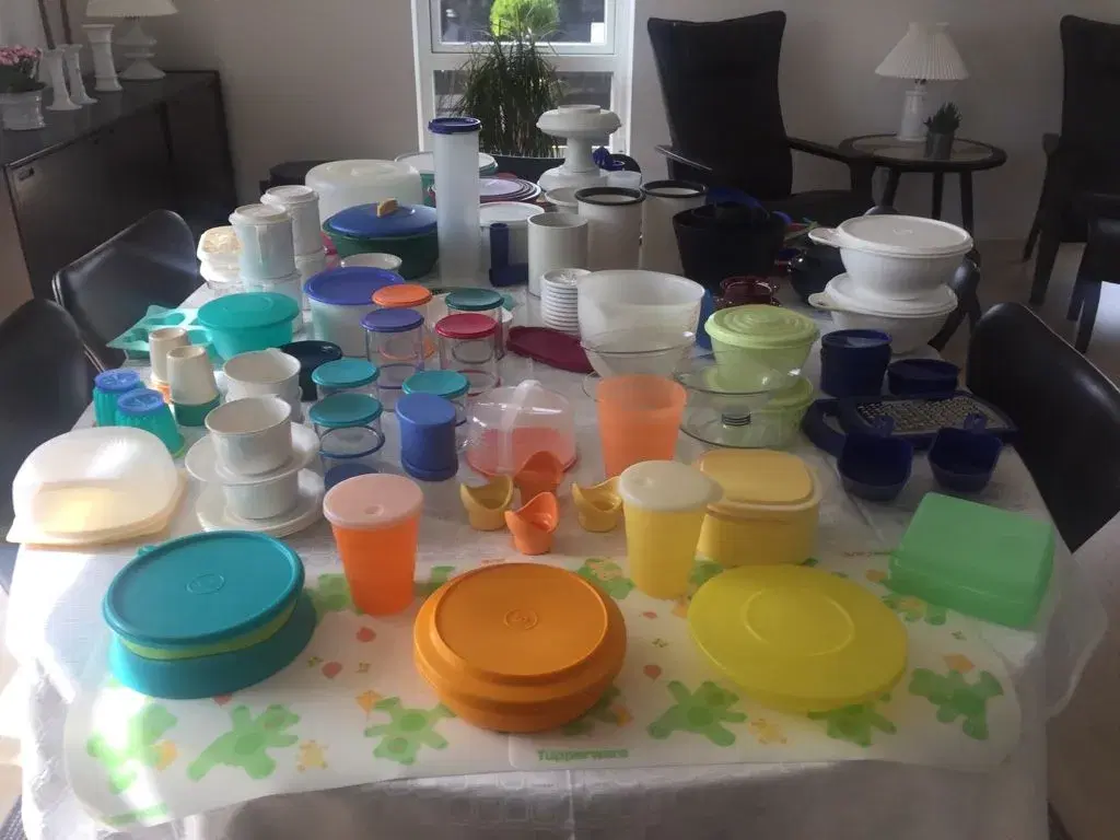 Brugt Tupperware billigt til salg