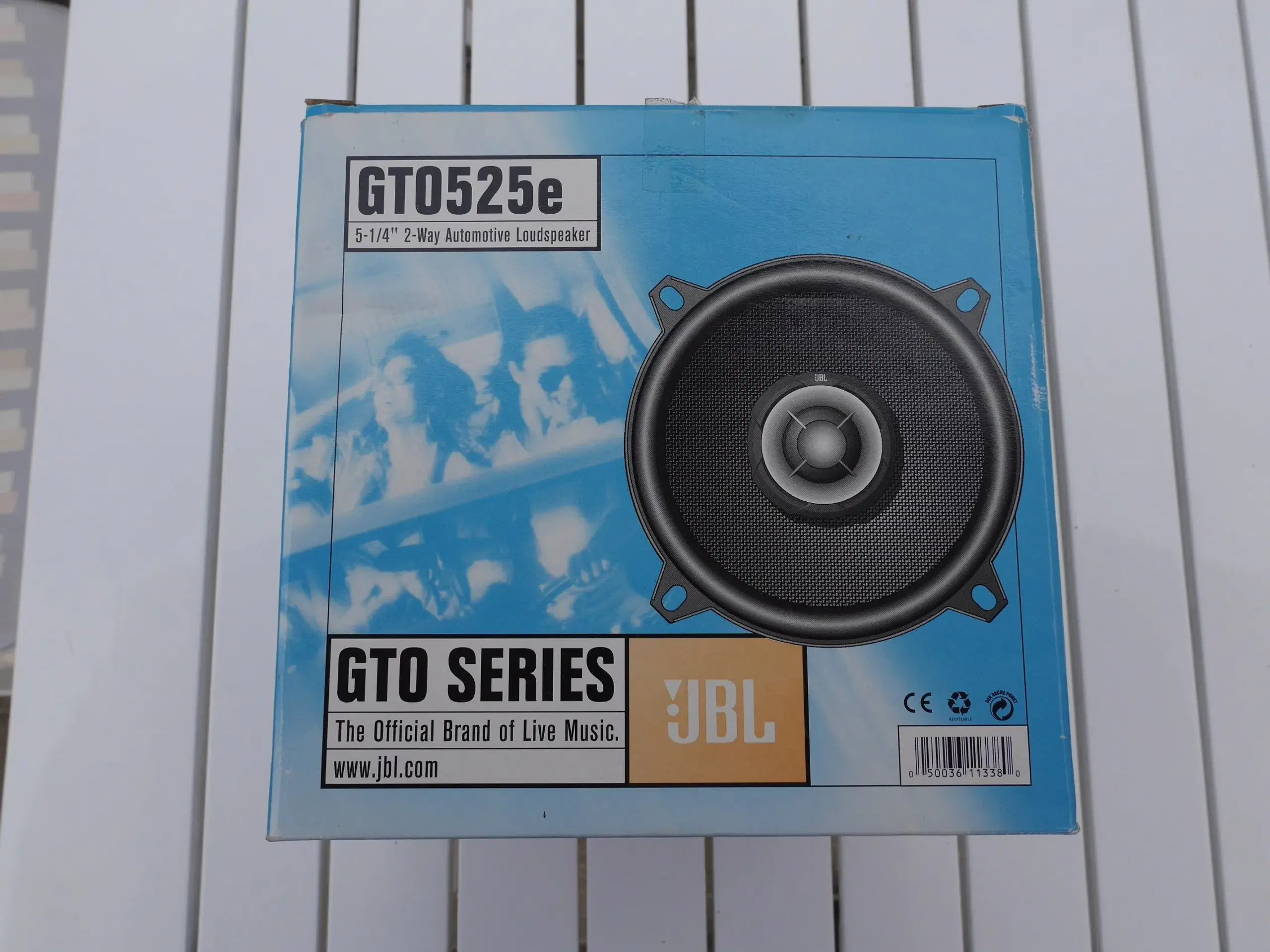 JBL GTO525e