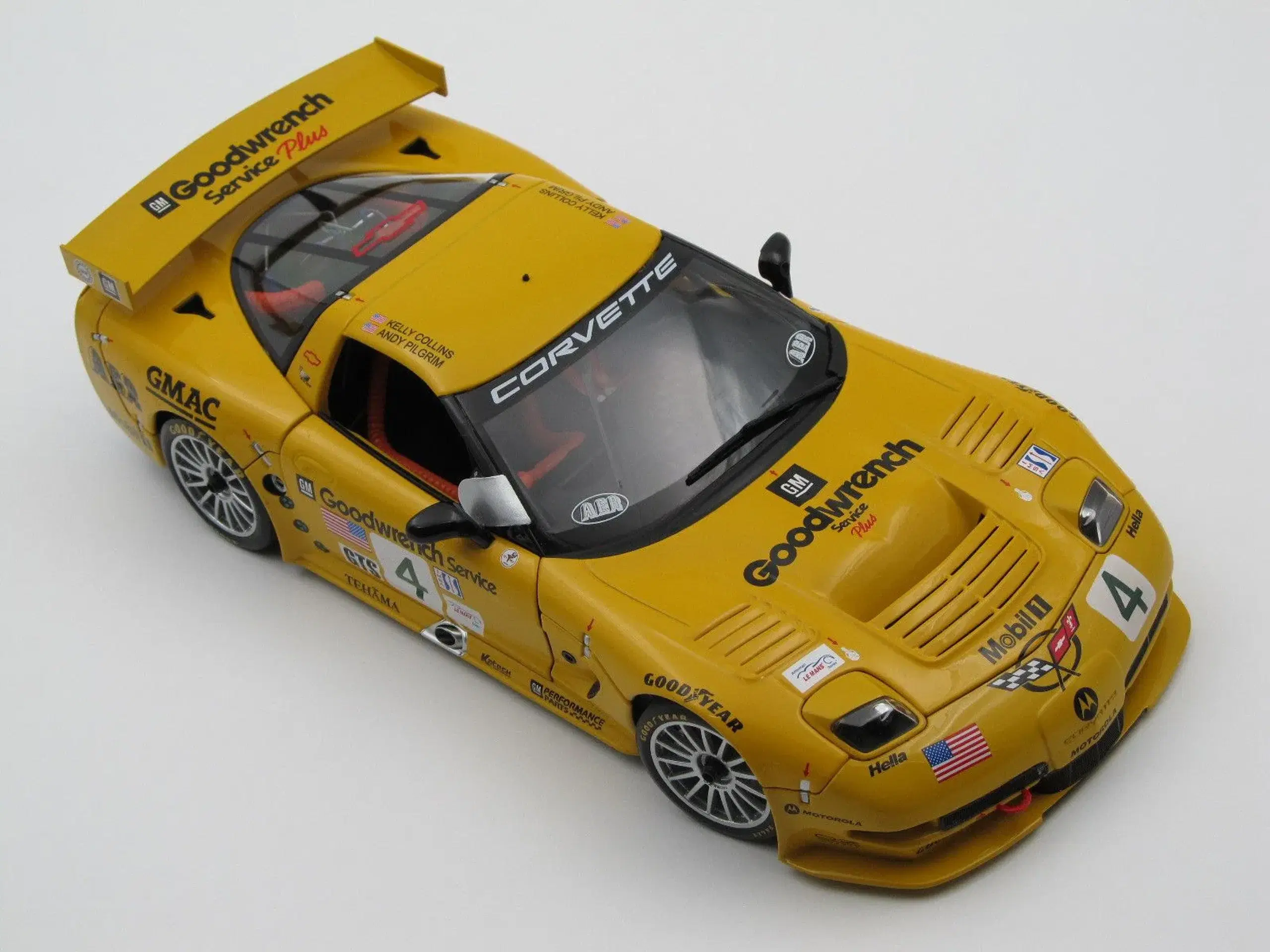 2002 Chevrolet Corvette C5-R #4 - AUTOart - 1:18