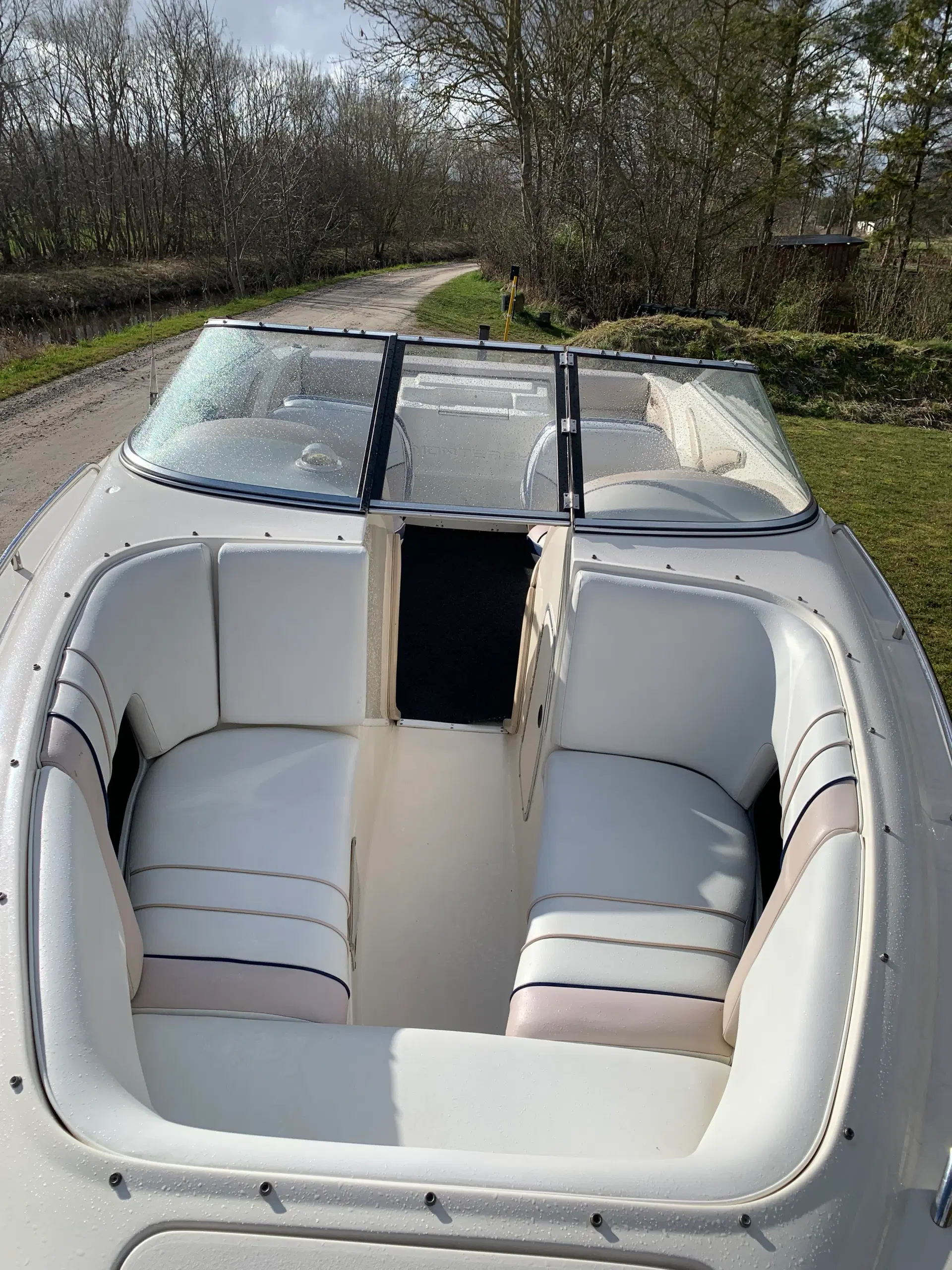 Monterey 210 montura Bowrider