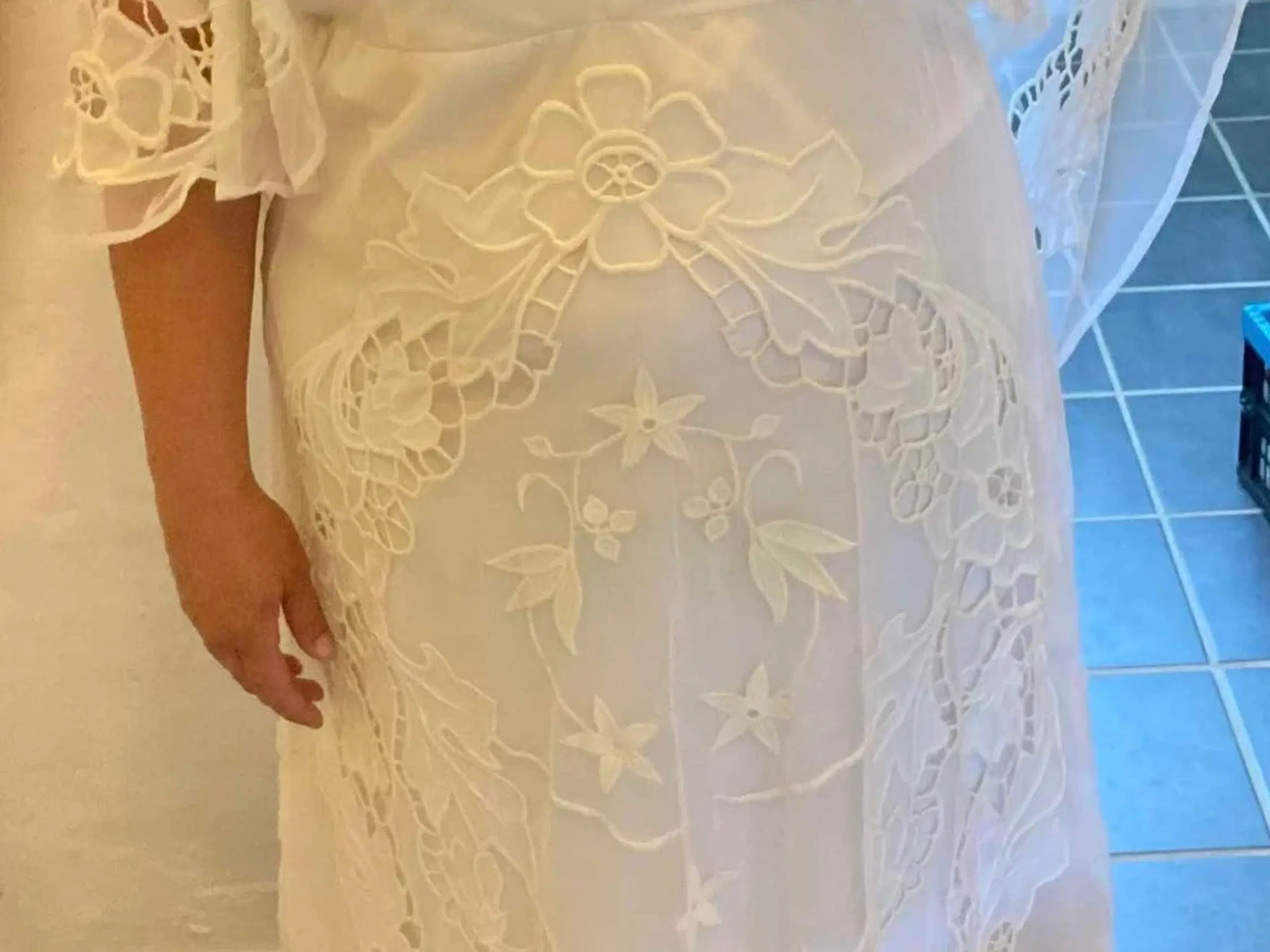 Brudekjole fra Asos Bridal