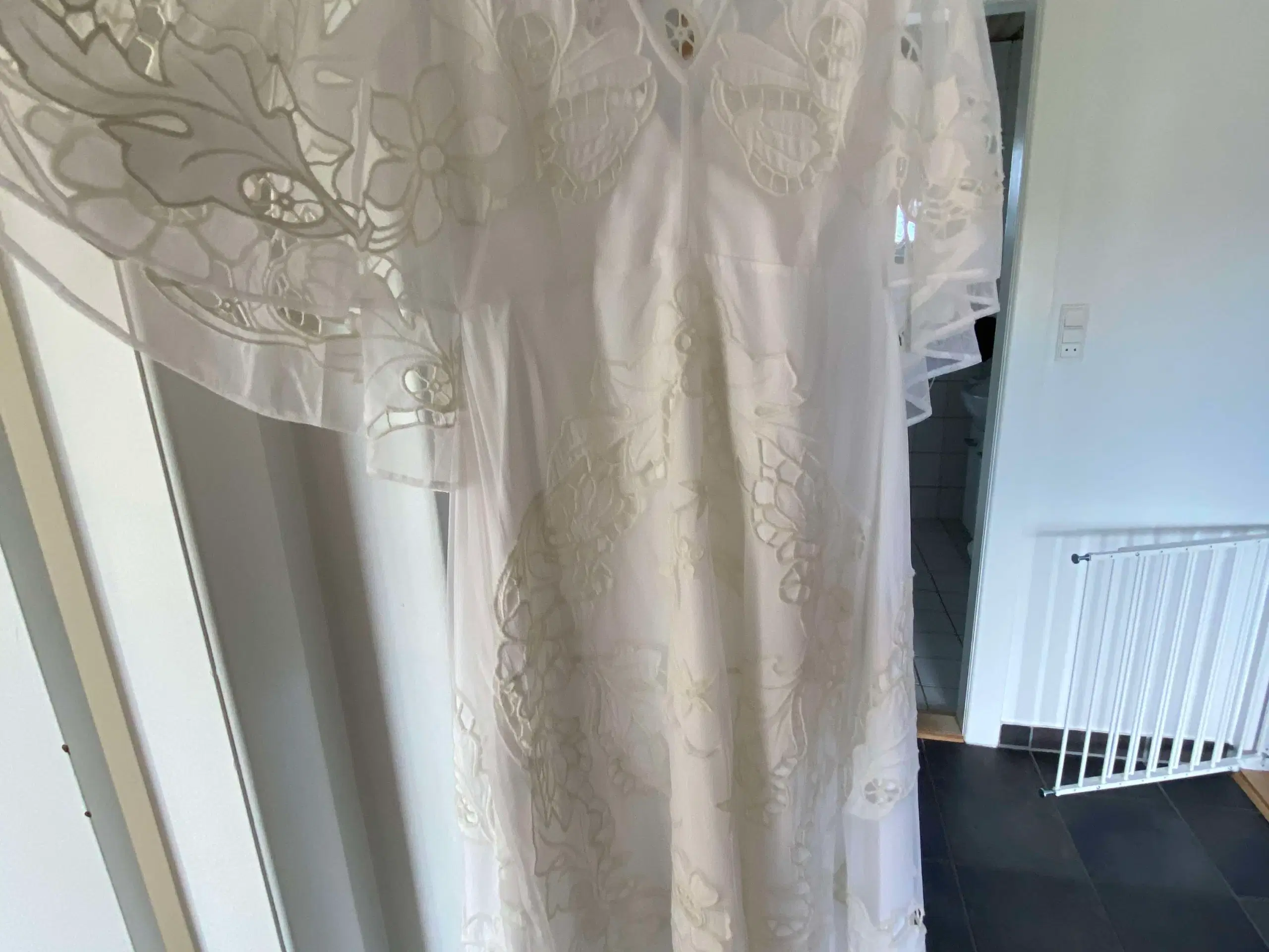 Brudekjole fra Asos Bridal