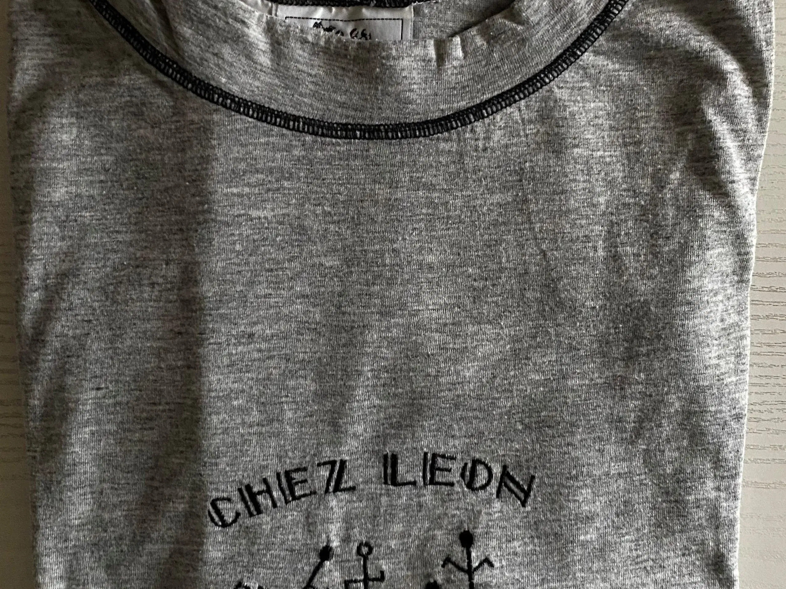 T-shirt Chez Leon