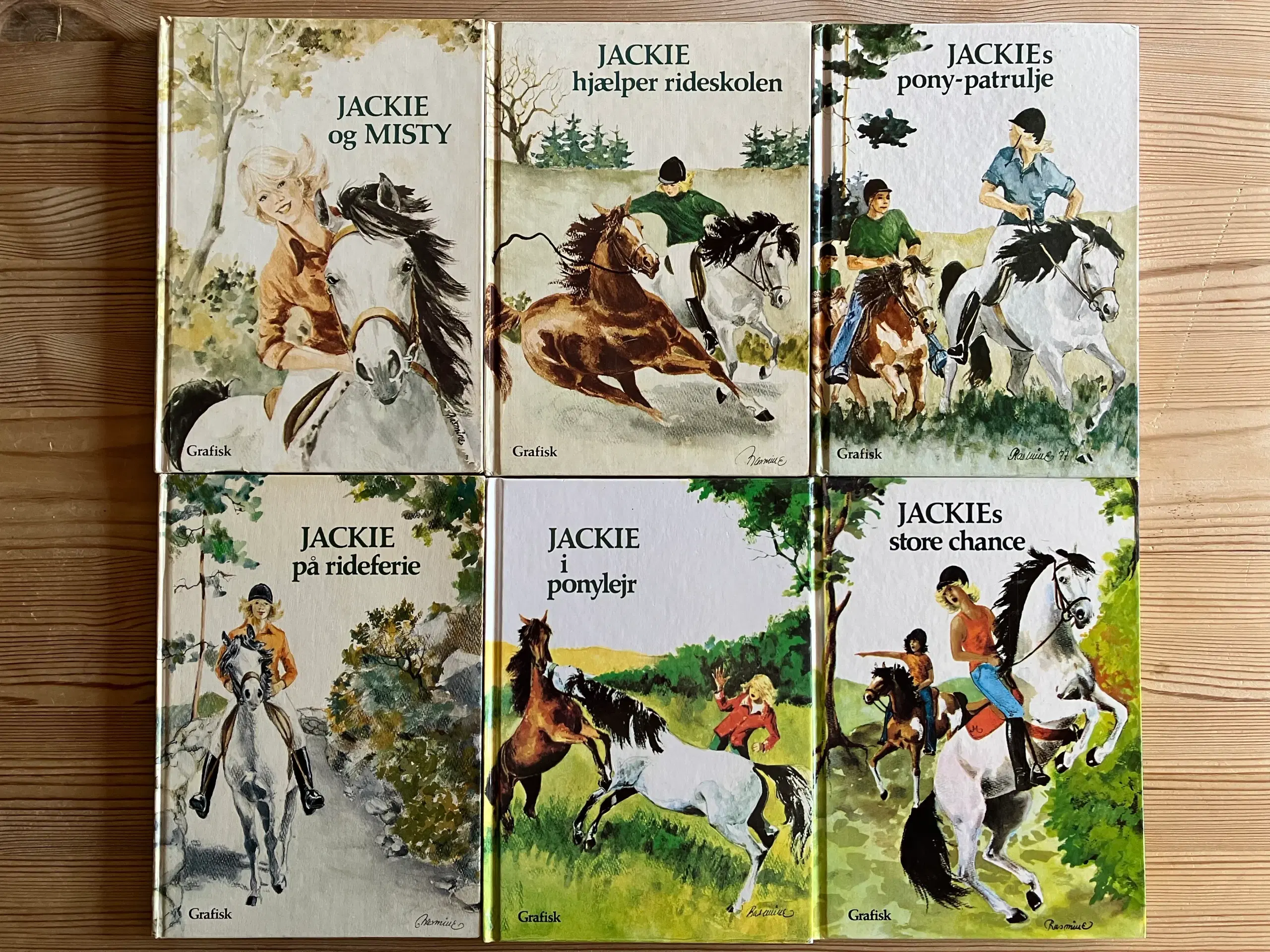 NEDSAT: Hestebøger Britta bøger mfl