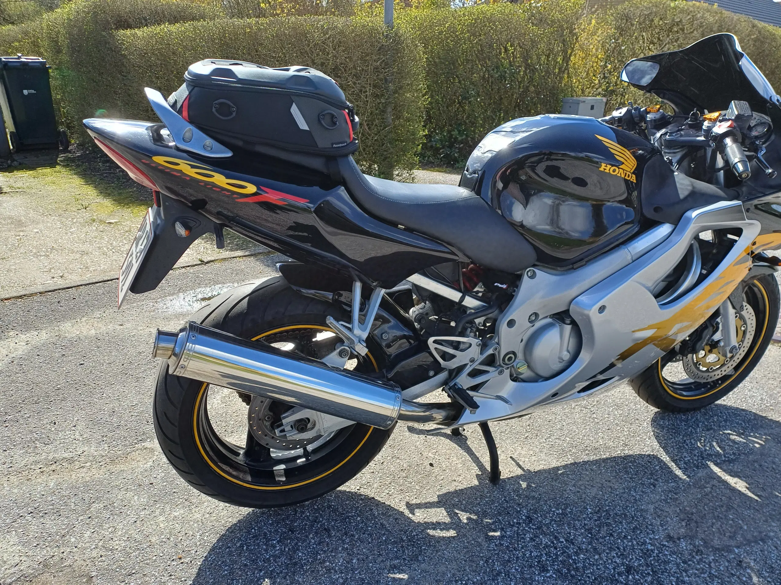 HONDA CBR 600f F4