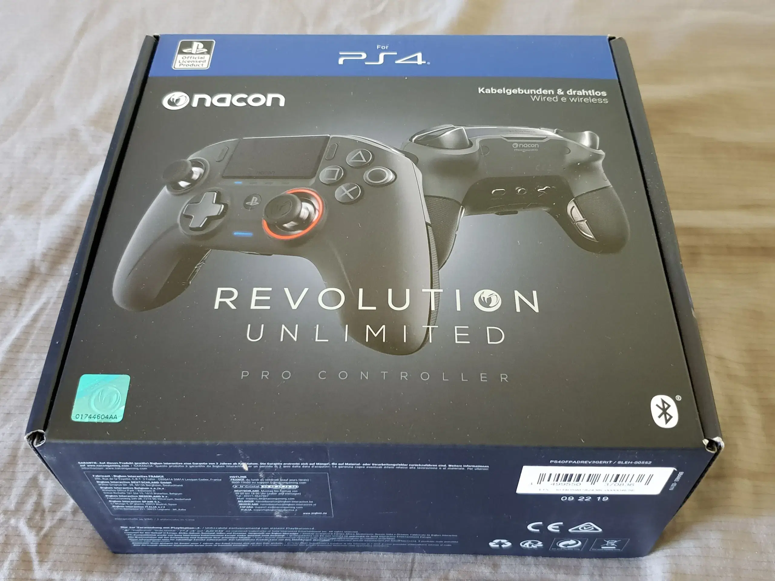 Nacon Unlimited Pro Controller