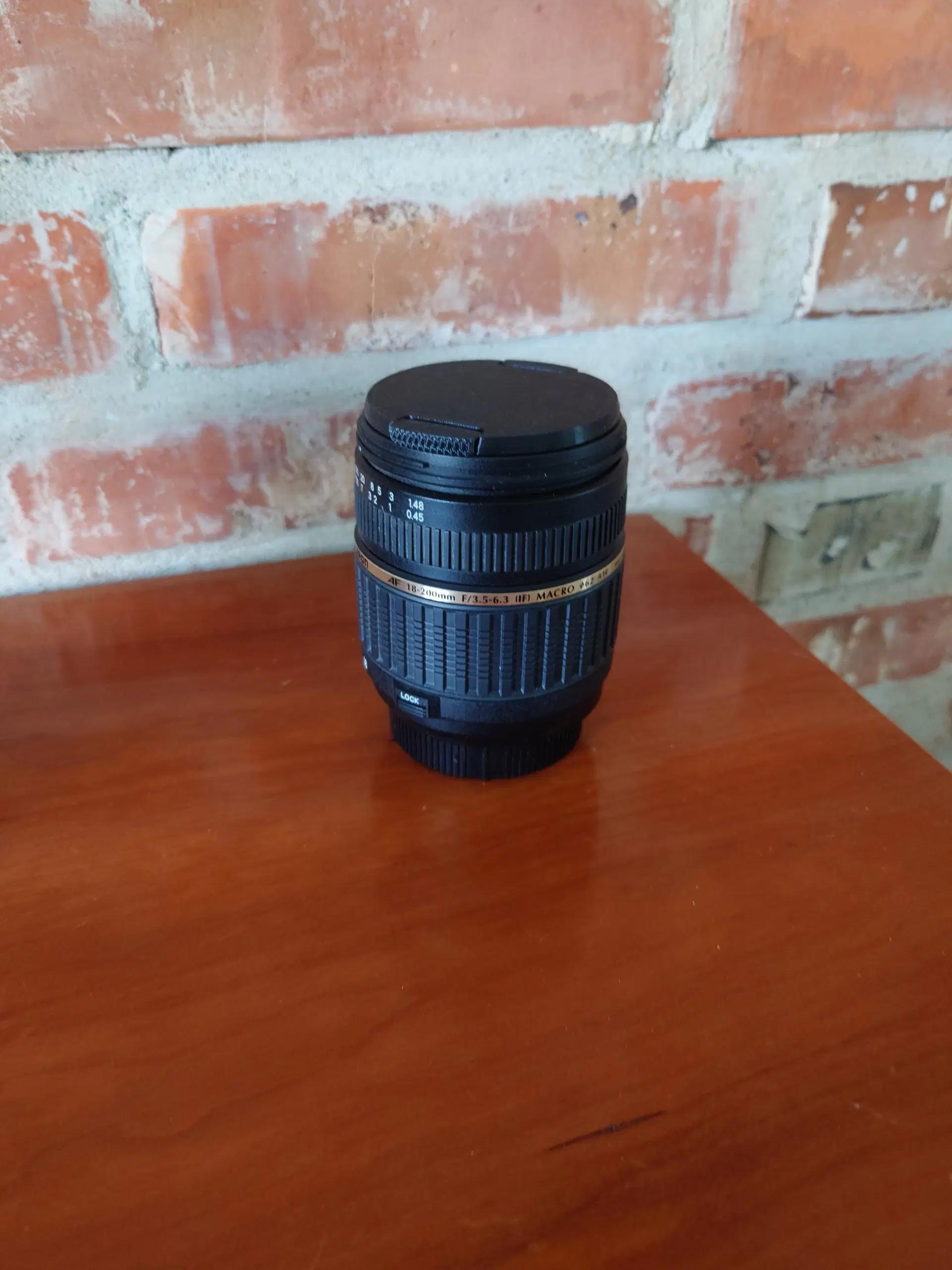 Tamron 18-200mm til nikon