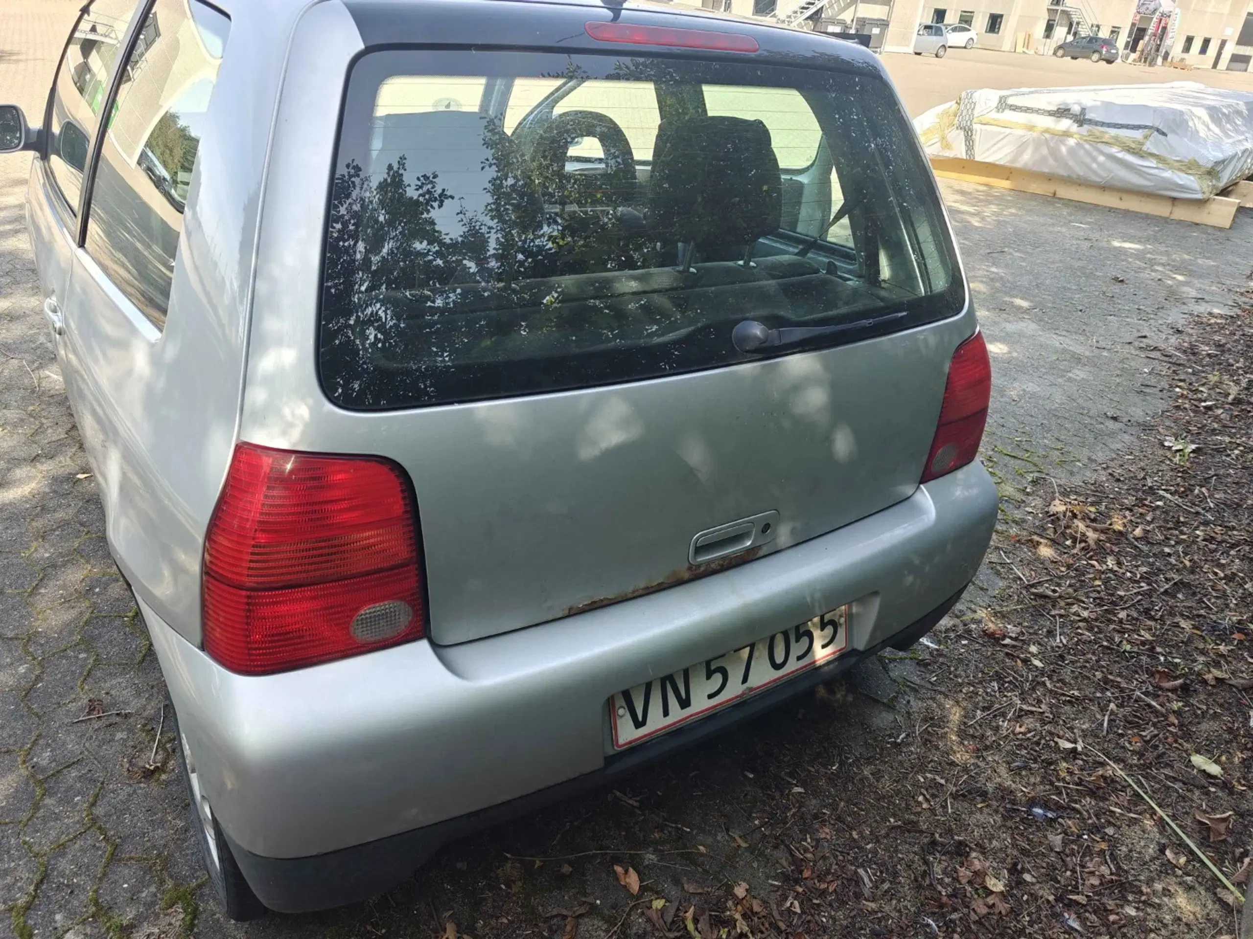 VW Lupo 3l - syn 2025 oktober