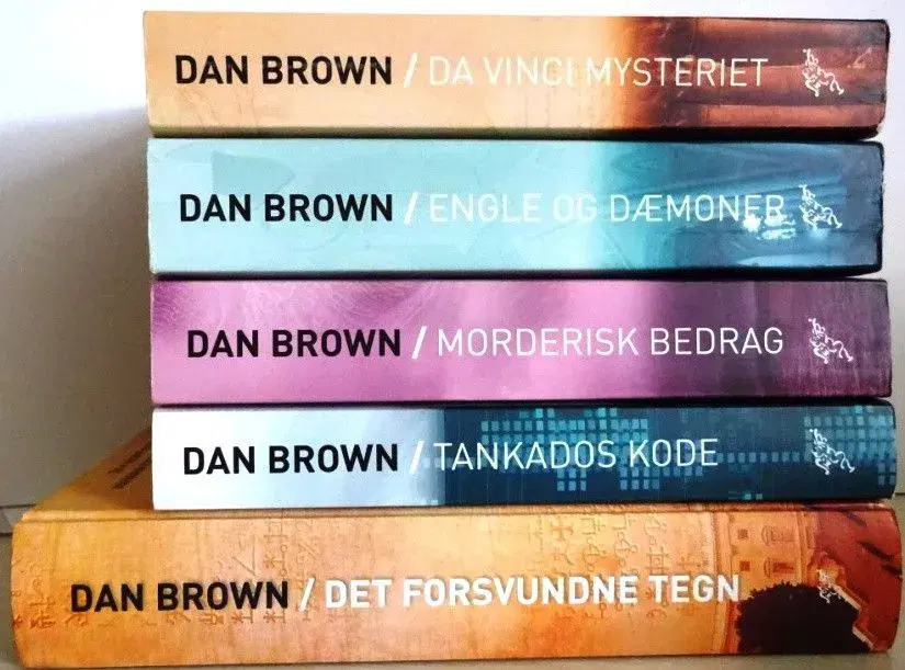 Dan Brown