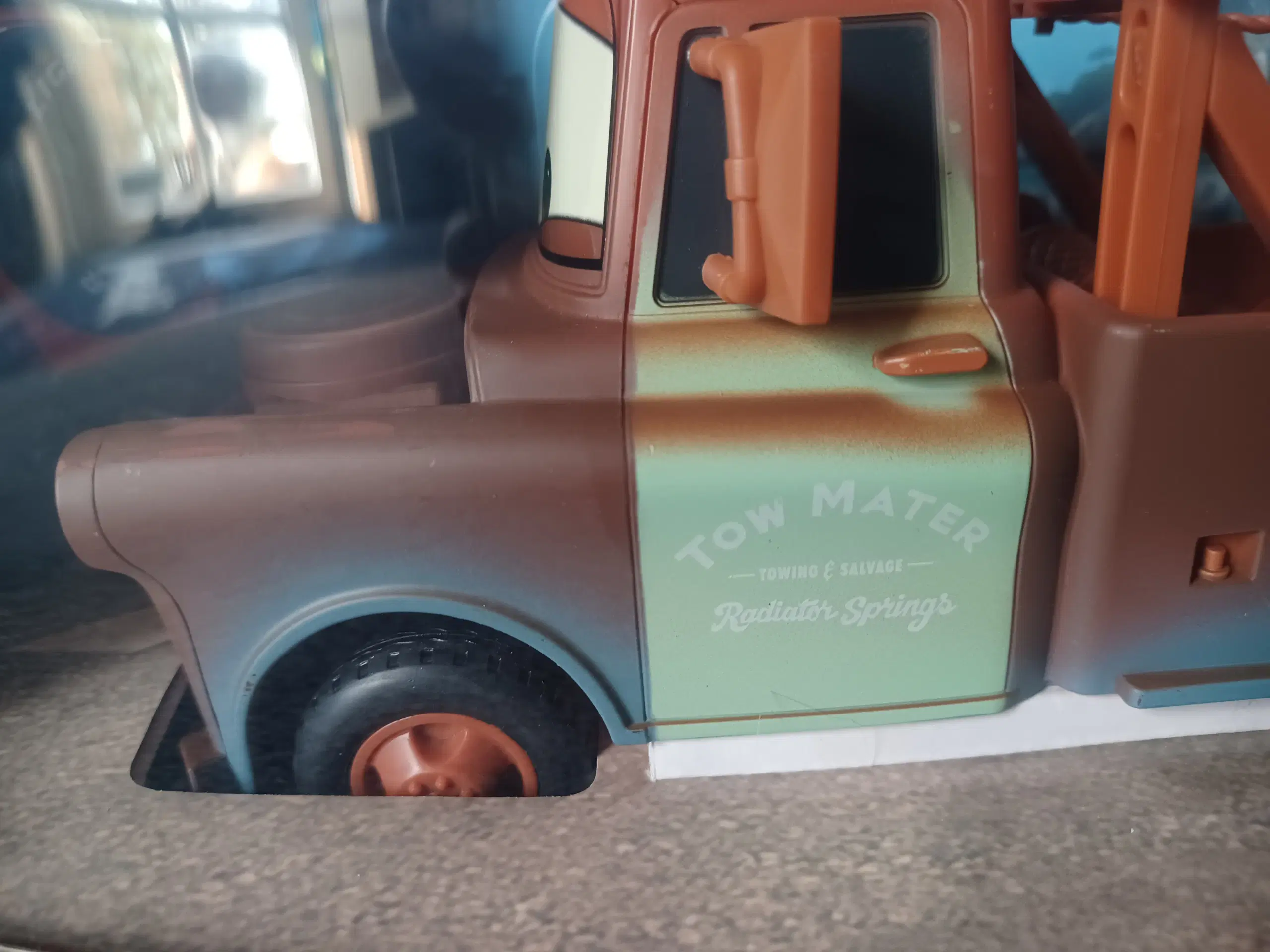 Helt Ny Disney cars  Bumle Karlsvognen RC fjernsty