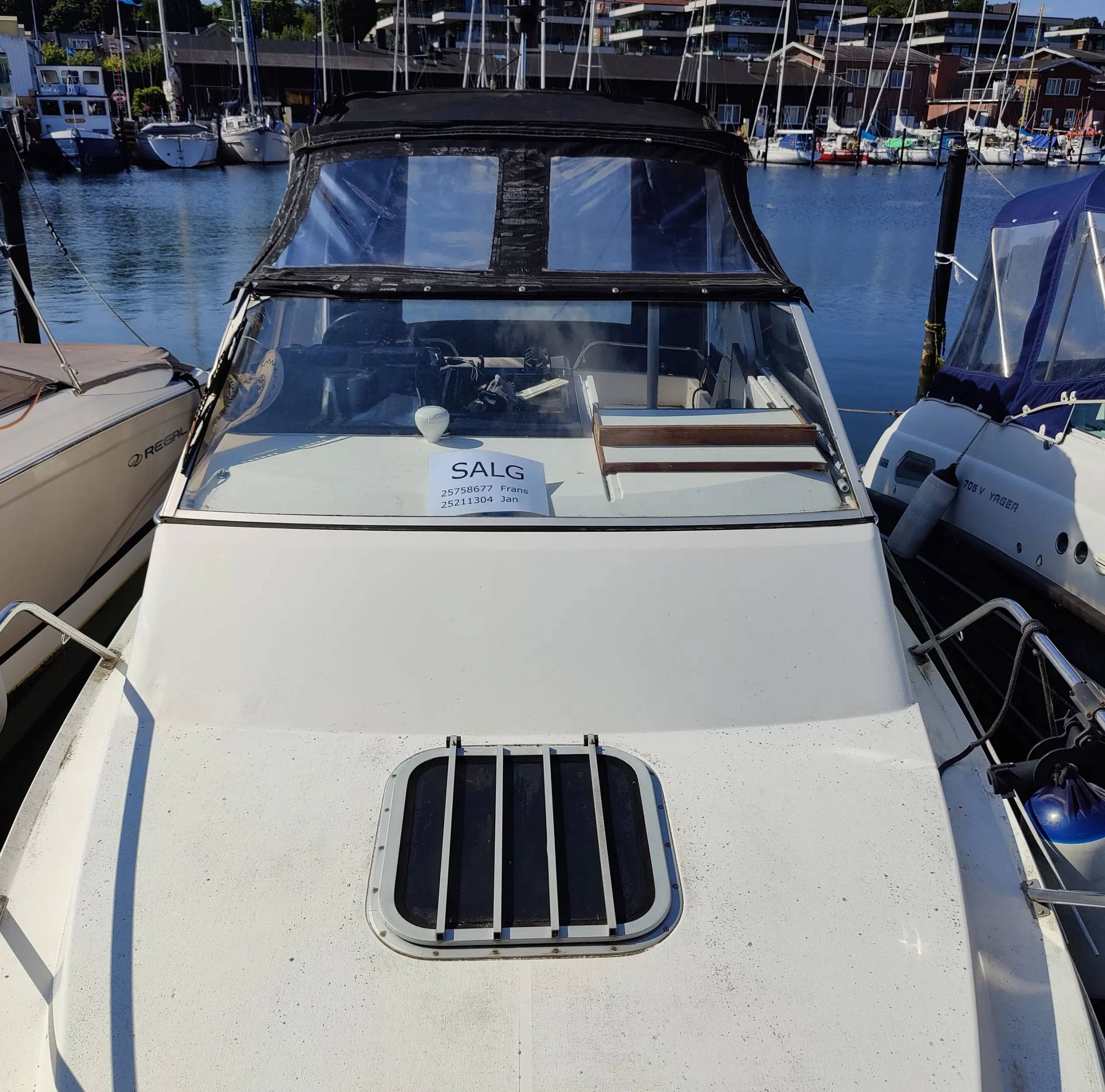 Motorbåd Fairline Sprint