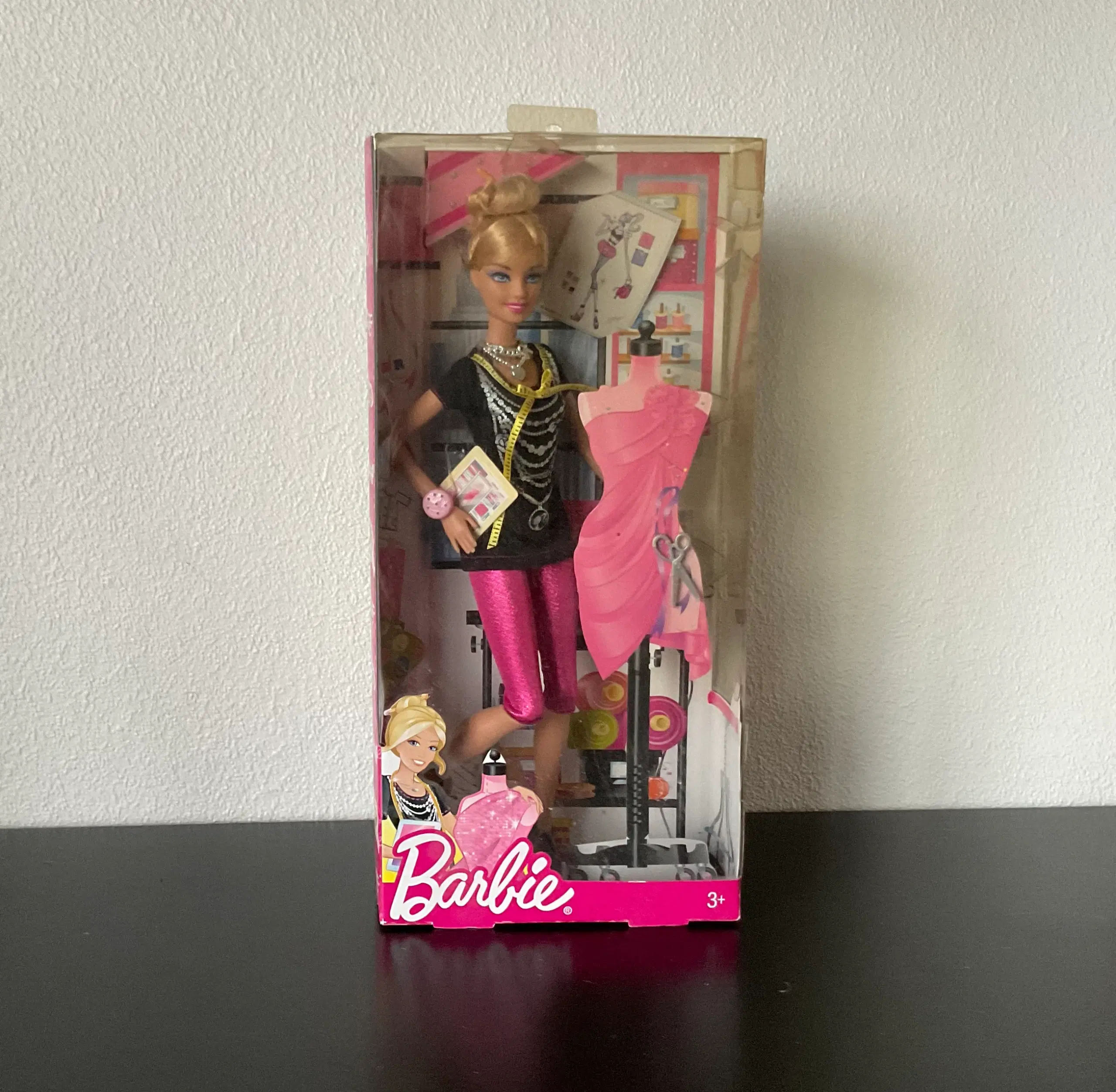 Urørt Barbie stadig i indpakning