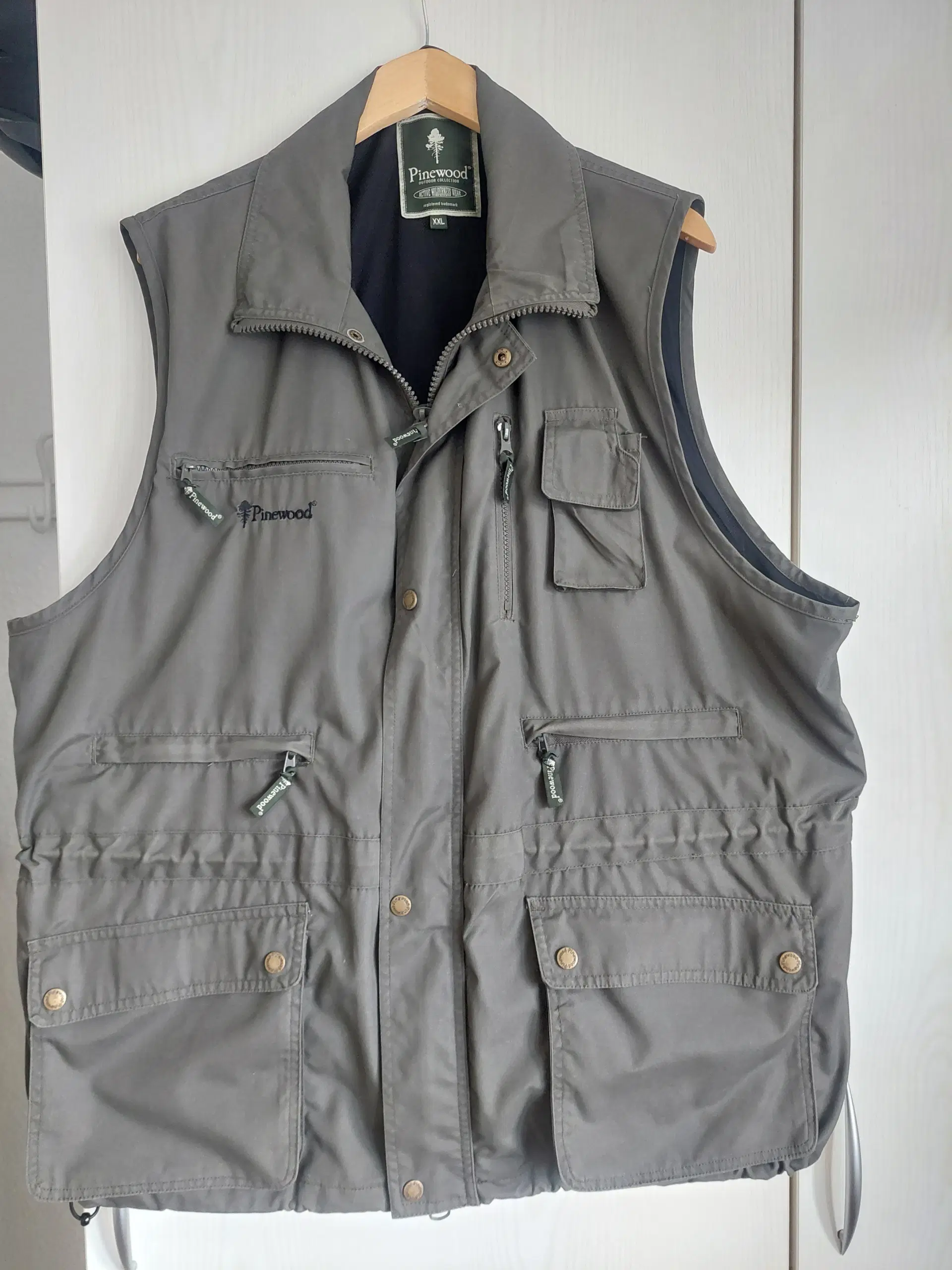 Pienwood Vest